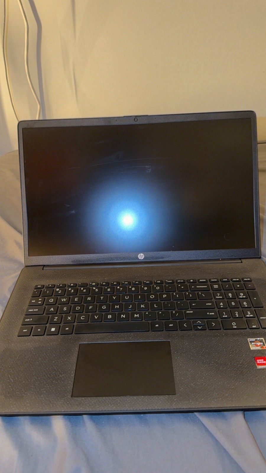 HP Laptop 17-cp3047nr