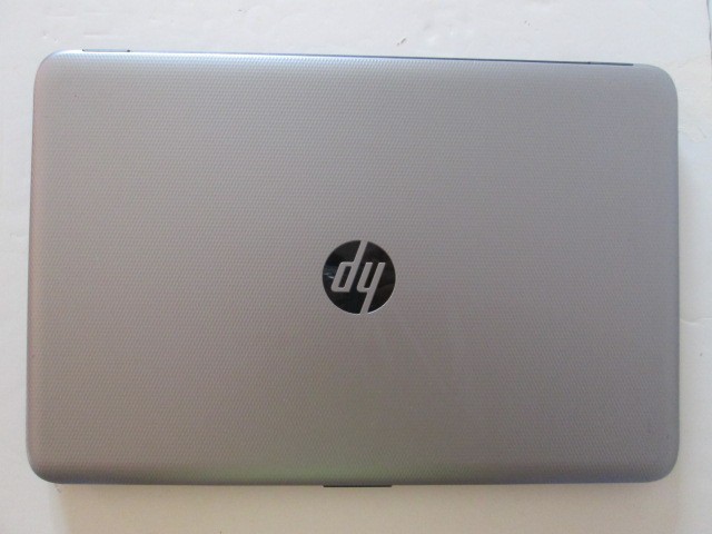 Pick up, No Ship-HP 15-afl30nr 15.6″, 128GB Slim Laptop Windows 10 ( Good Work )