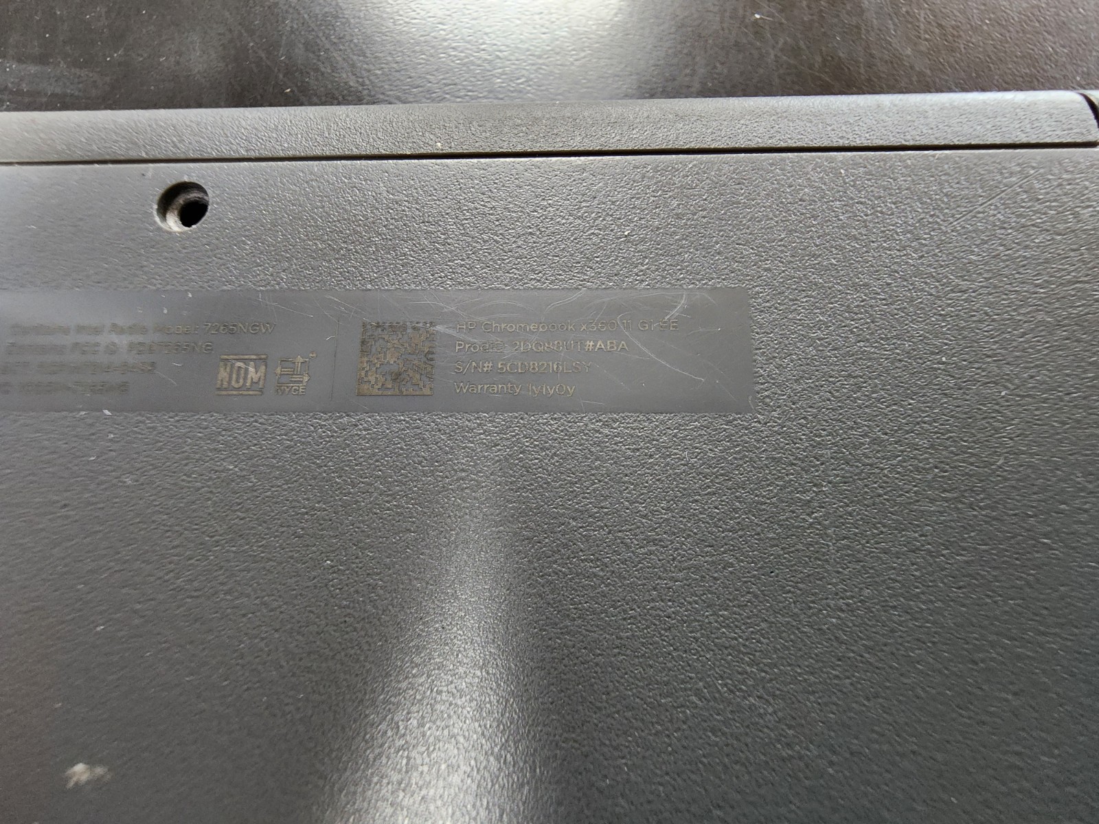 HP Smart Buy Chromebooks 2HW32UT#ABA X360 11 G1 EE Gray Bubbles