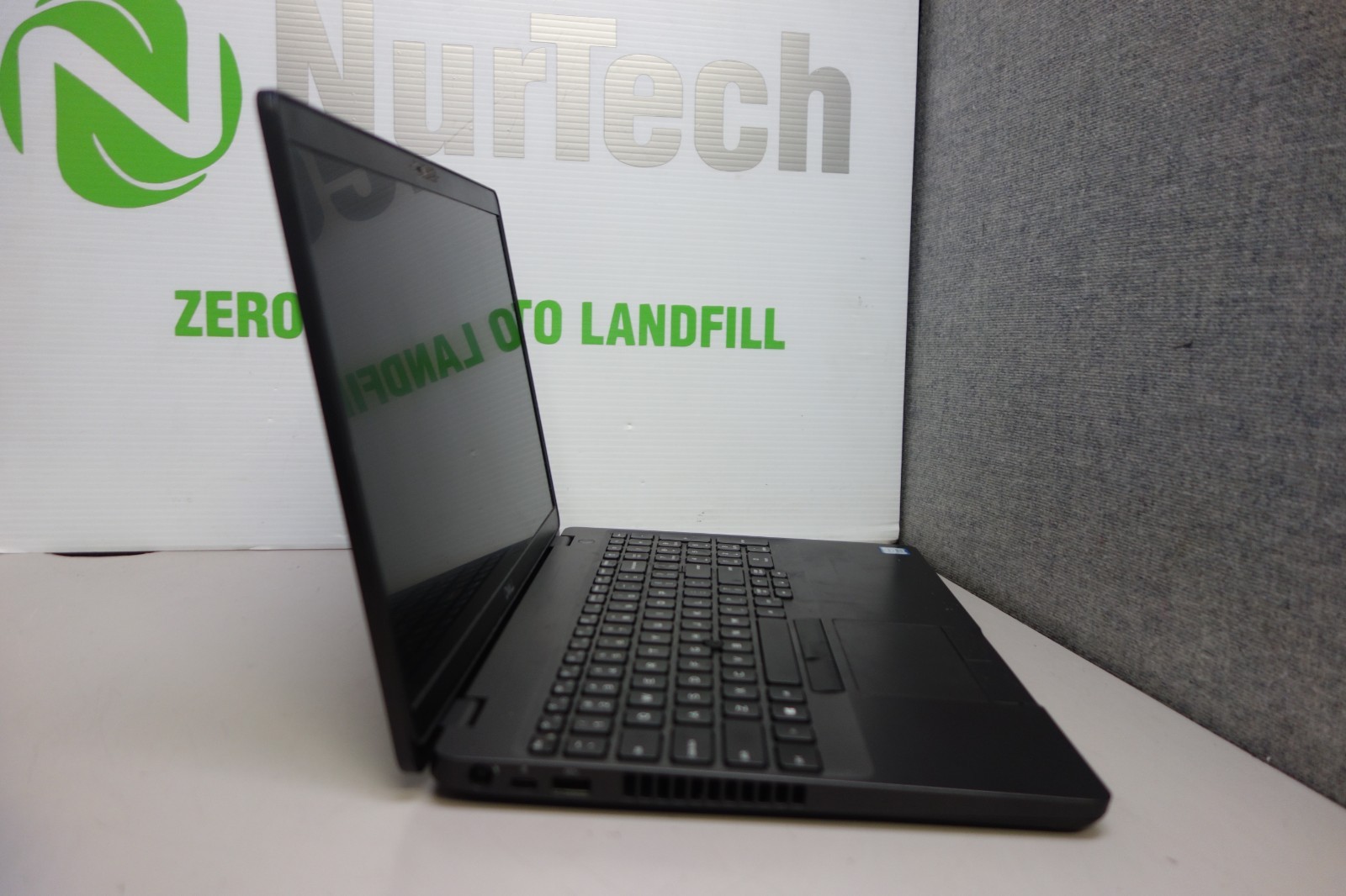 Lot 3 Dell Latitude 5500 15.6″ i5 1.6GHz 16GB/256GB m2 SSD [NO OS] Laptop + AC