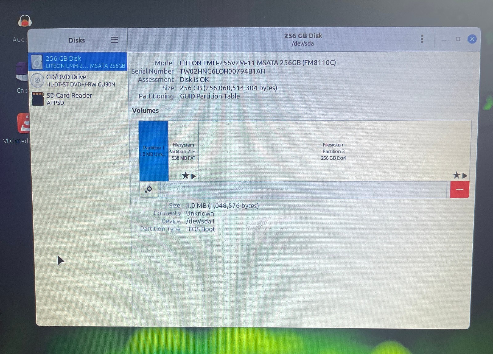 DELL INSPIRON 15-3537 Laptop 15″ i3 256gb+1tb Linux Mint 22.3-extras-6