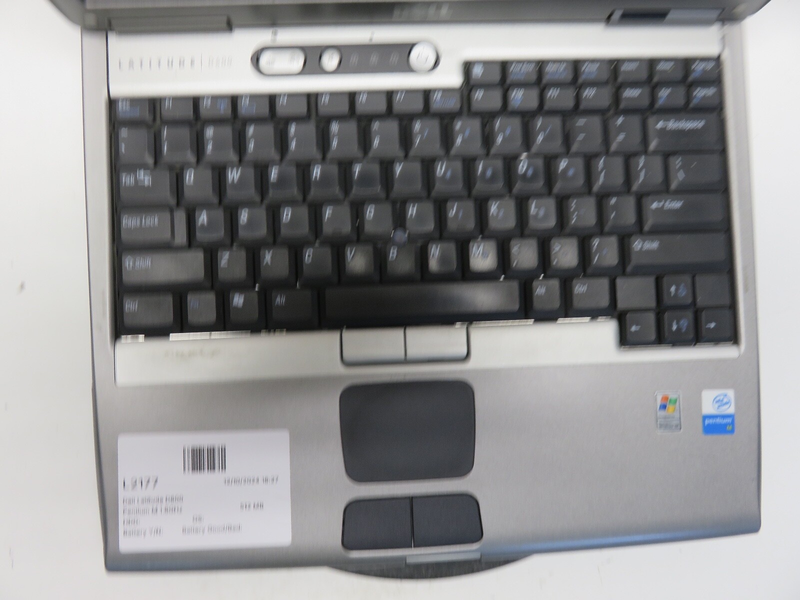 Dell Latitude D600 Pentium M 1.6GHz 512 MB 40 GB WIN XP No Batt