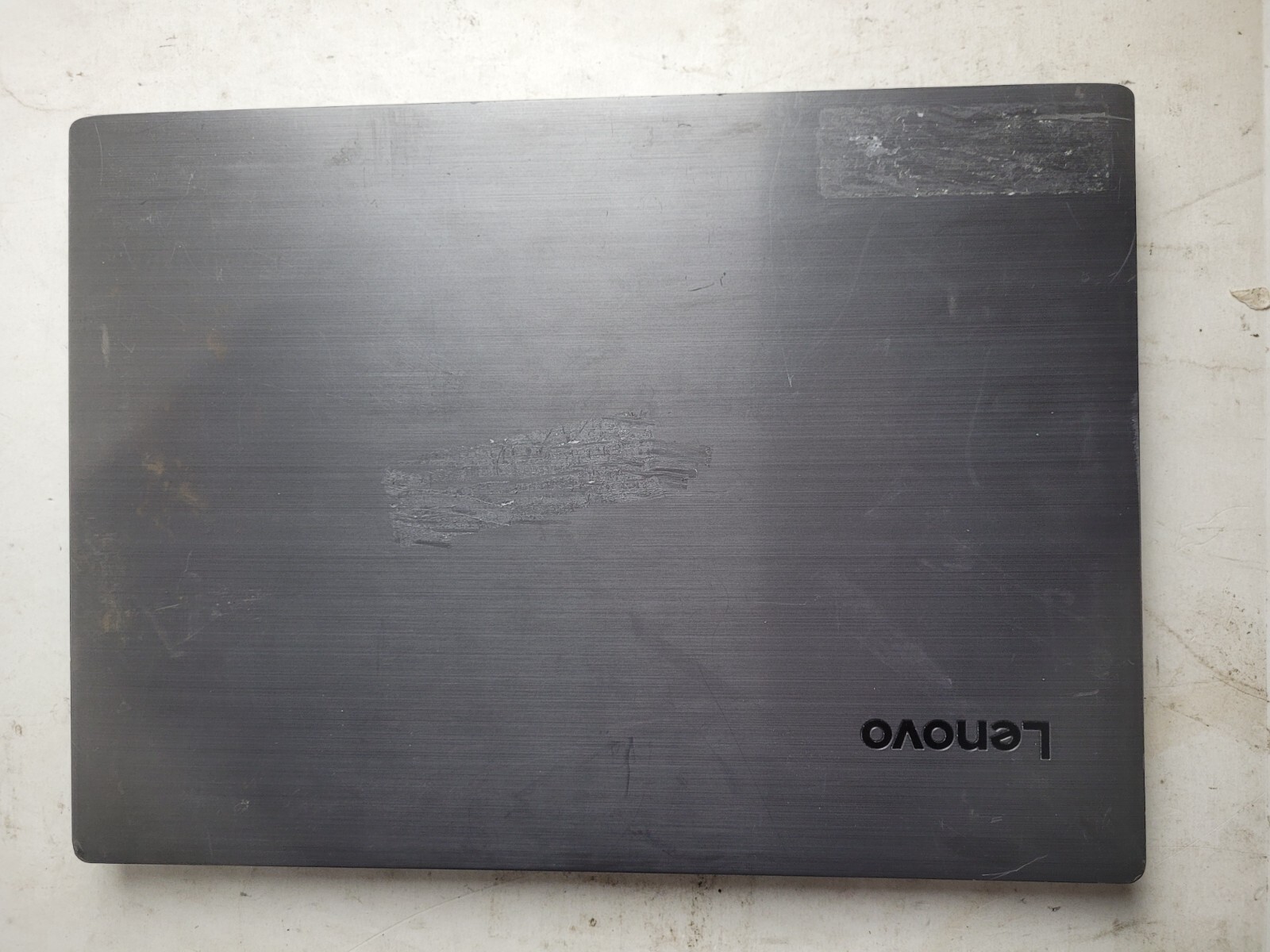 Lenovo V330-14ARR w/AMD Ryzen 3 2200U, 4GB RAM, 14″ Laptop for Parts #2426
