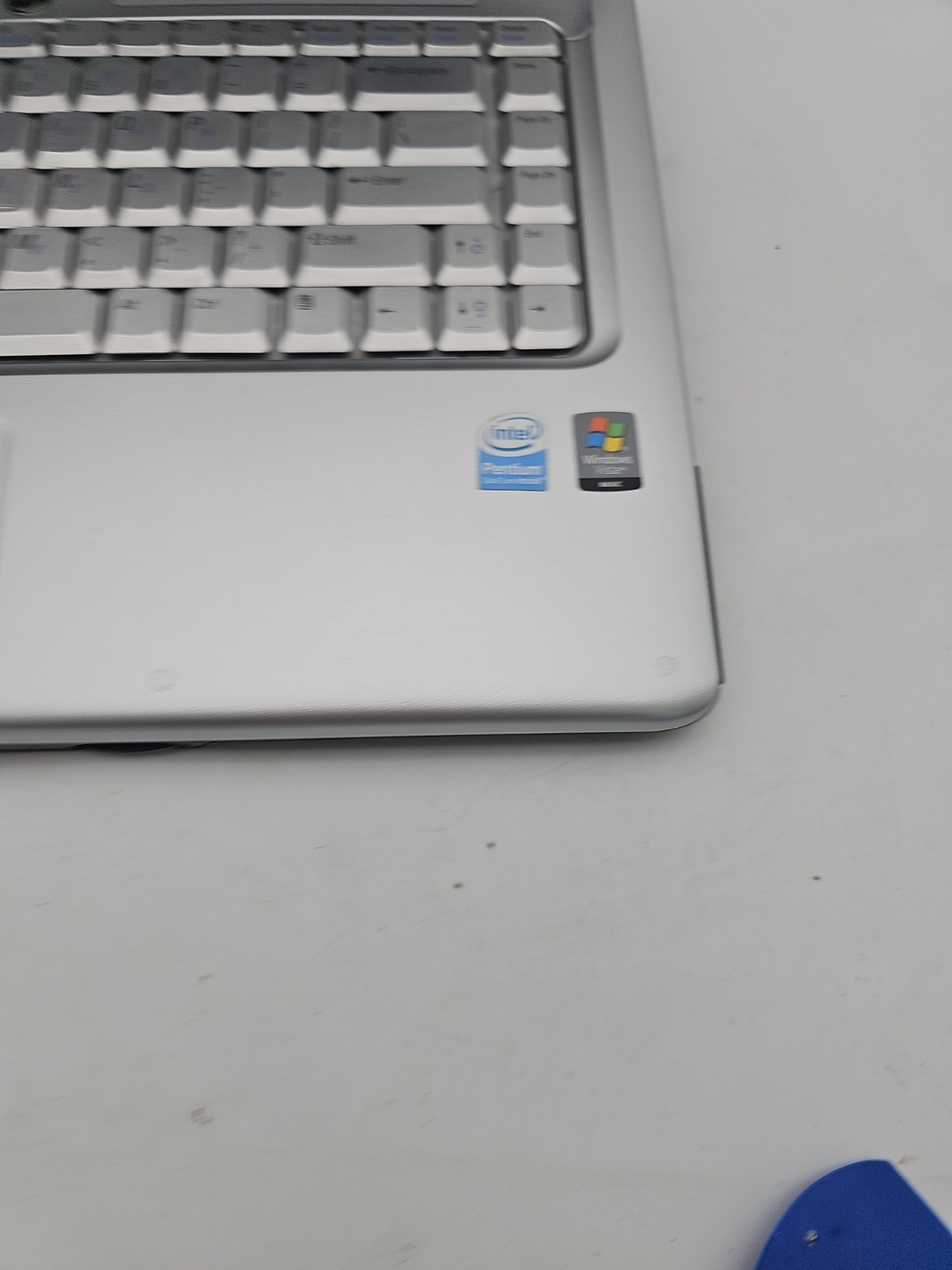 Dell Inspiron 1525 15″ (AS IS) Intel Core 2 Duo – JZ