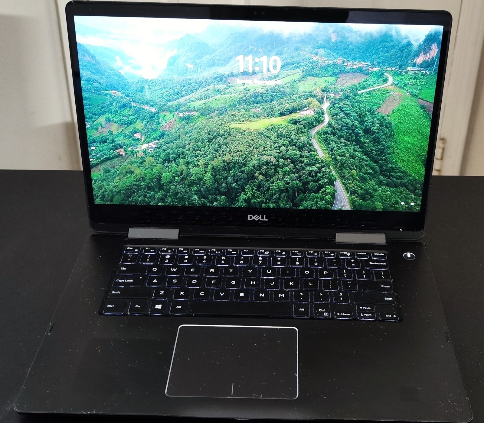 Dell Inspiron 7573 15.6″ Touch Laptop 8th i7-8550U 1.80GHz 16GBRAM 256GBSSD