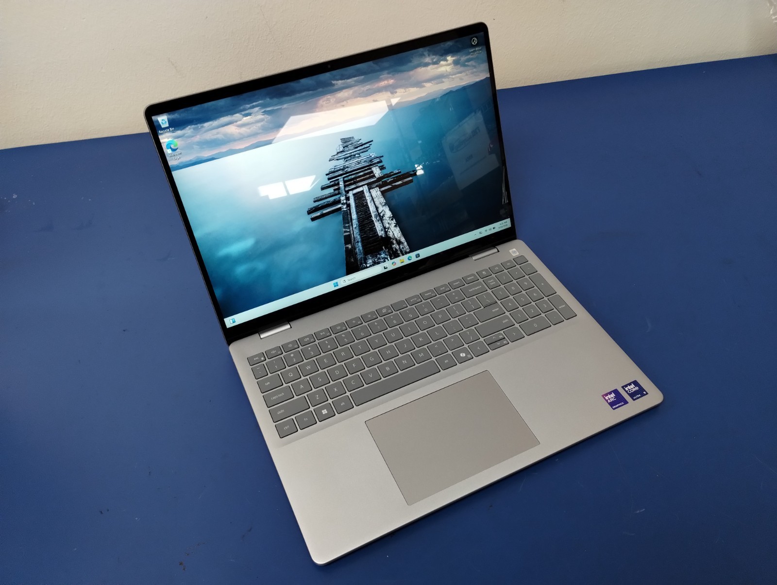 DELL 16 DB16250 VPVXG, Intel Core Ultra 9 288V, 3.30 GHz, 32 GB RAM, 1 TB NVMe