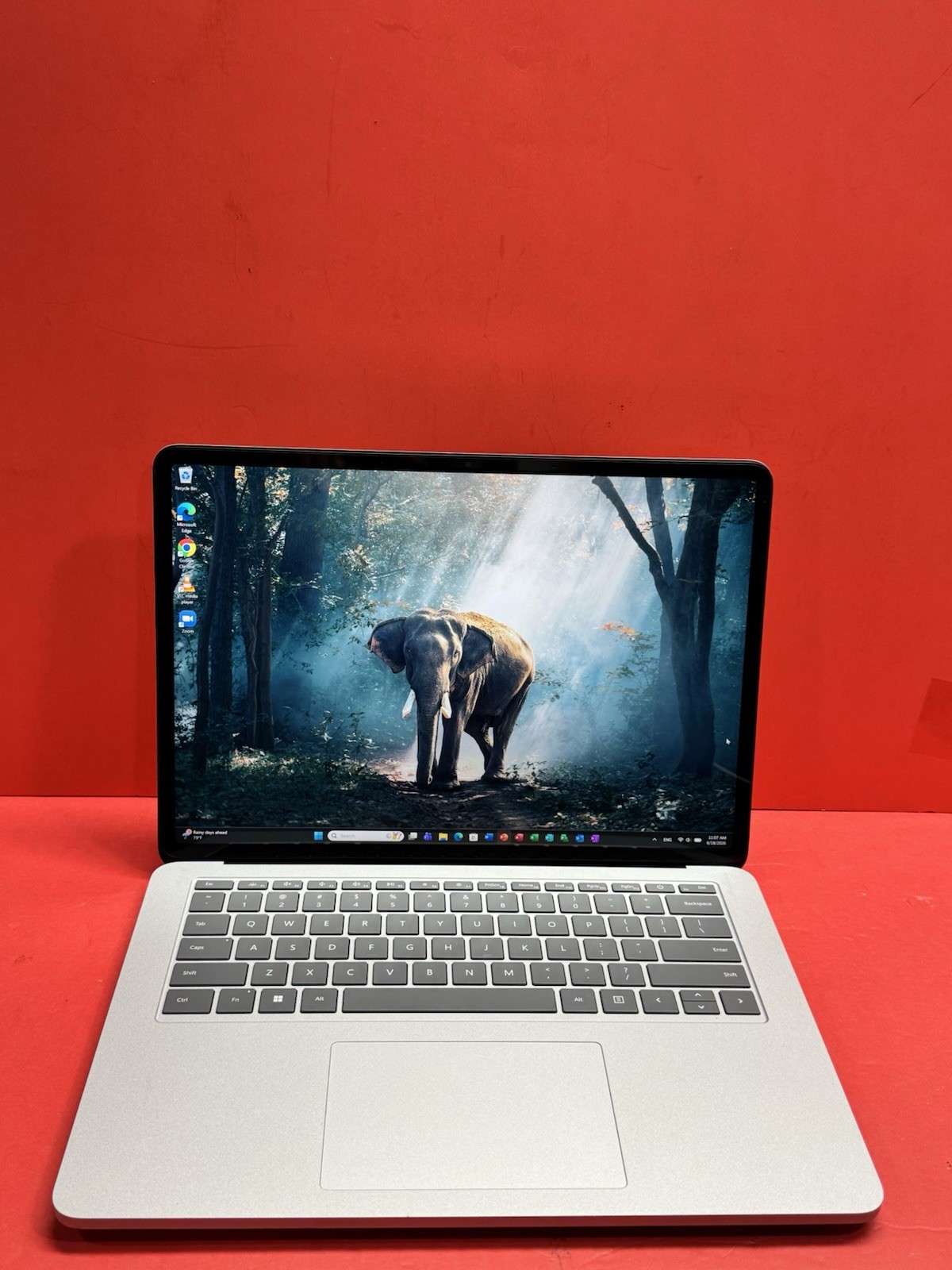 Surface Laptop Studio 1964 11th Gen i7 11370H 3.3GHz 16GB -512GB GeForce RTX