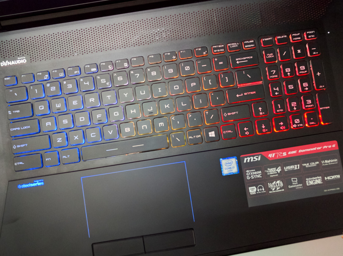 Gaming 17.3″ MSI GT72VR i7-QUAD 4TB SSD ( NVMe + SSD) 48GB GeForce GTX 970M 3GB