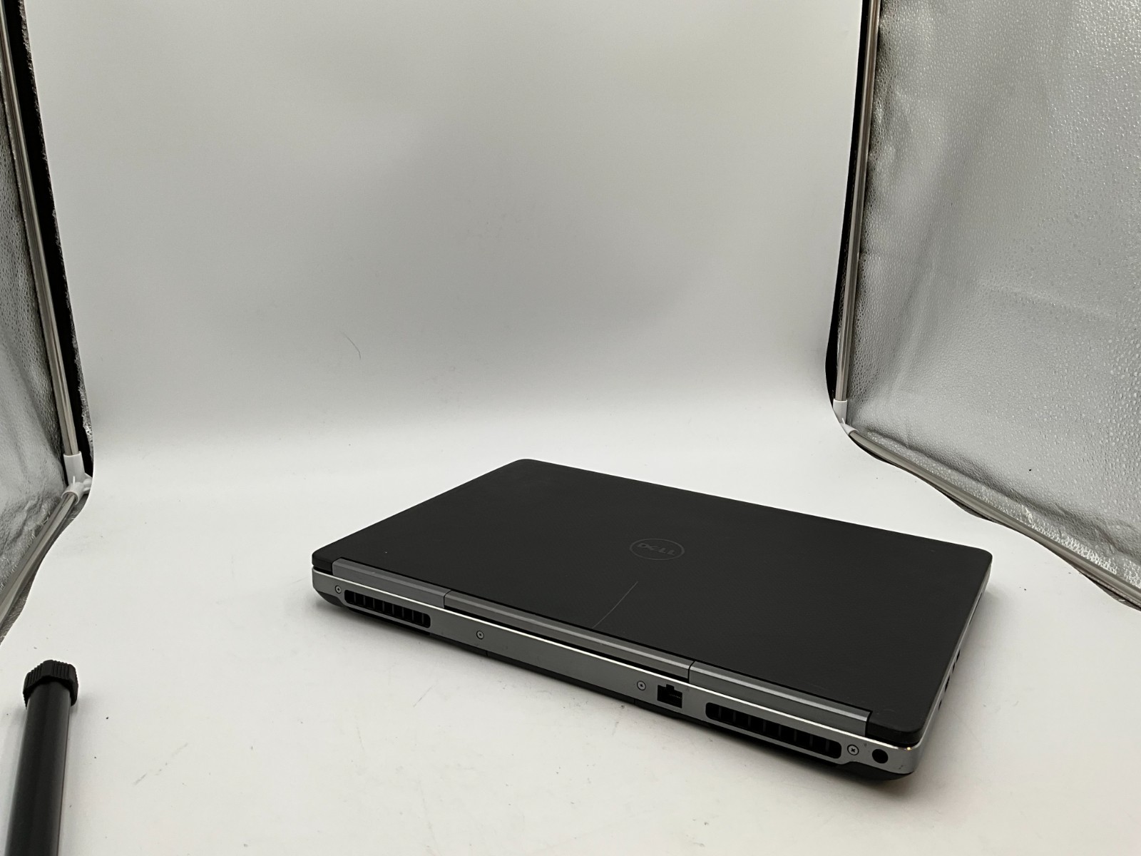 DELL Precision 7710 17.3″ i7-6820HQ 64gb 1tb/512gb M5000M Win11 Laptop 33XPSF2