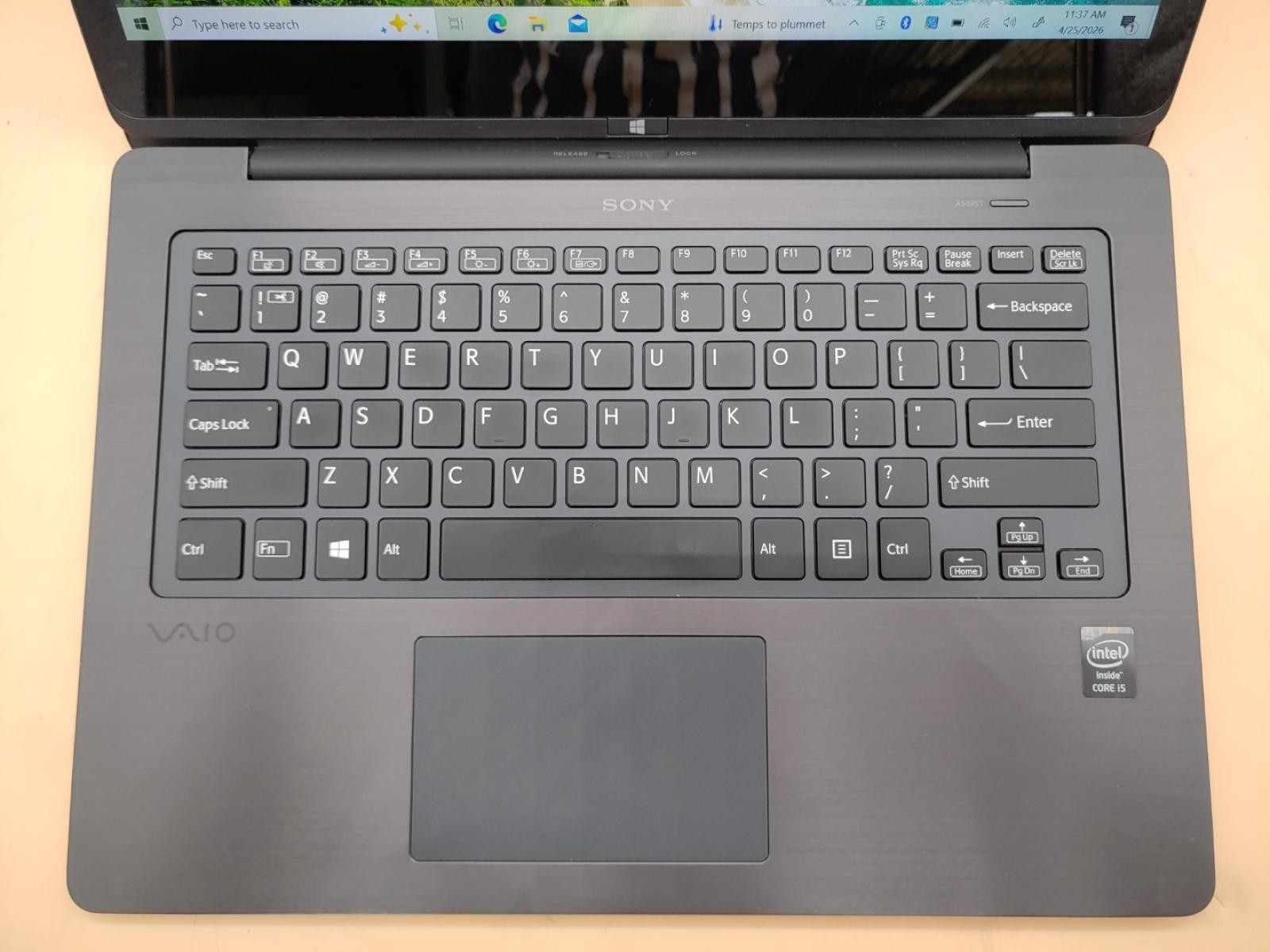 Sony VAIO Flip 14 SVF14N13CXB Intel i5-4200U 8GB 500GB SSD Win10Home **READ**