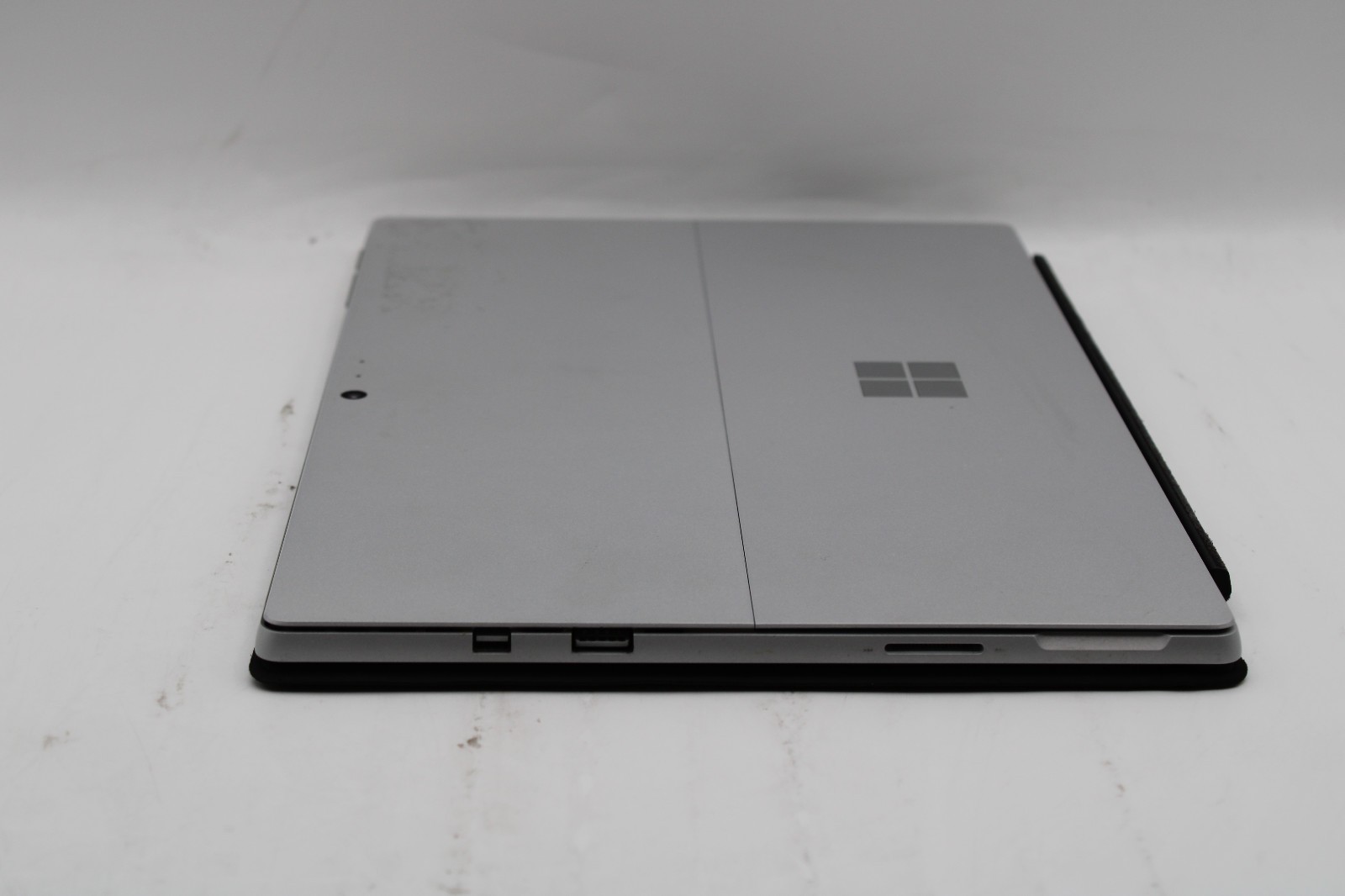 Microsoft Surface Pro 5 1796 i5-7300U 4GB RAM 128GB SSD No OS
