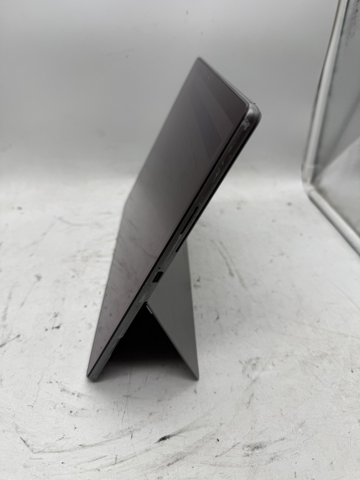 Dell Latitude 7320 2 in 1 Laptop/Detachable -core i5-1140G7 16GB NO SSD/OS
