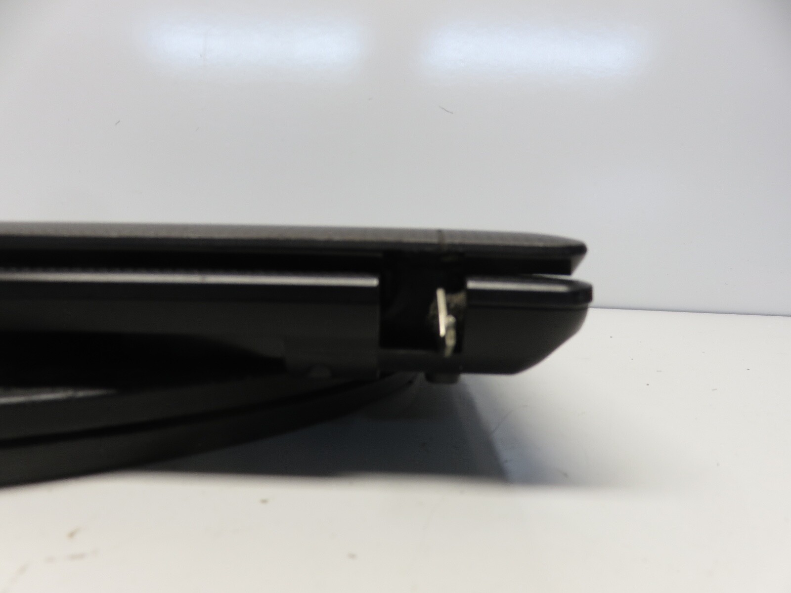 EMachines E443-BZ602 AMD C-50 1000MHz 6 GB NO HDD No Batt READ