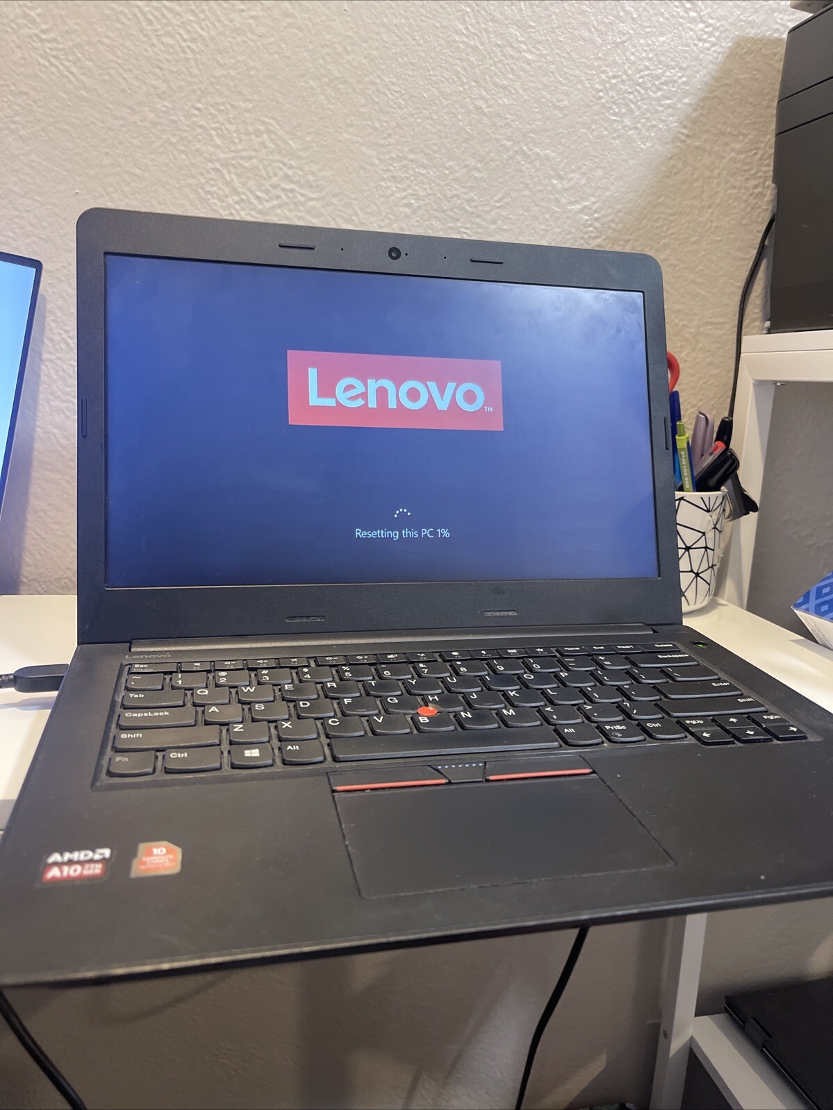 lenovo thinkpad amd ryzen 7