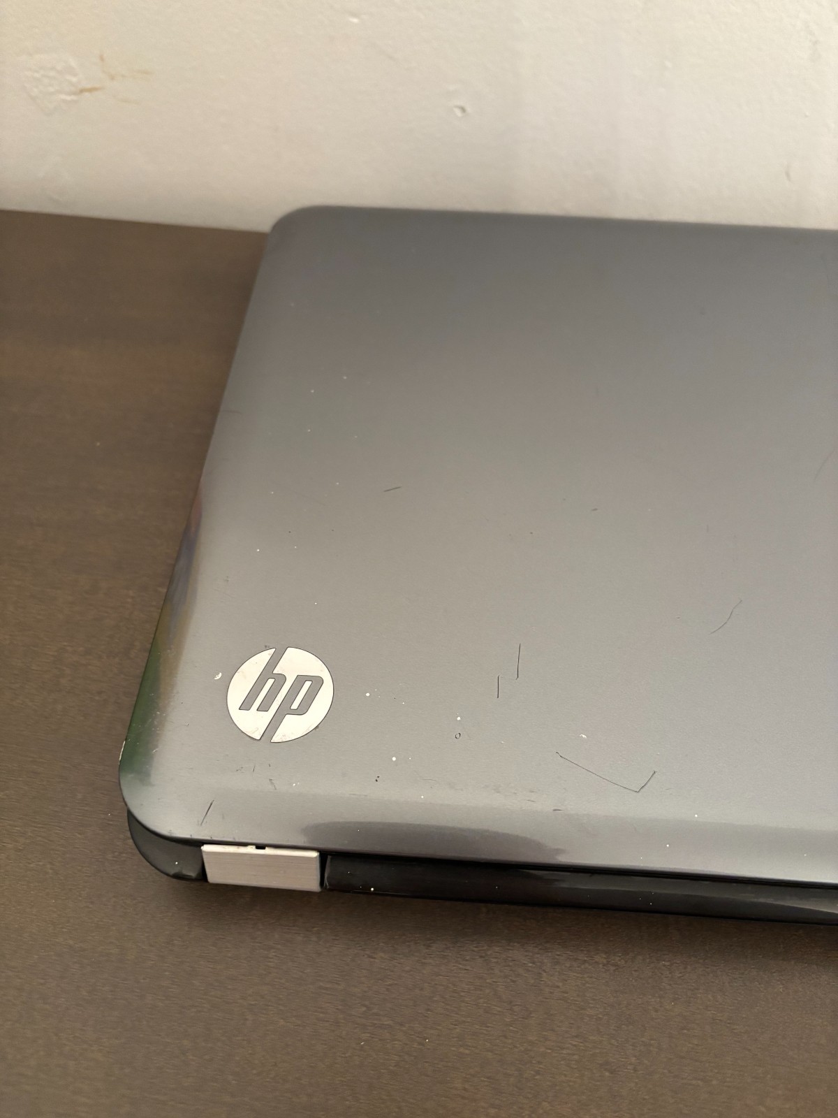 HP Pavilion G7 Notebook 17″ AMD A4-3300 1.90GHz 6GM RAM Windows 7 Home Premium
