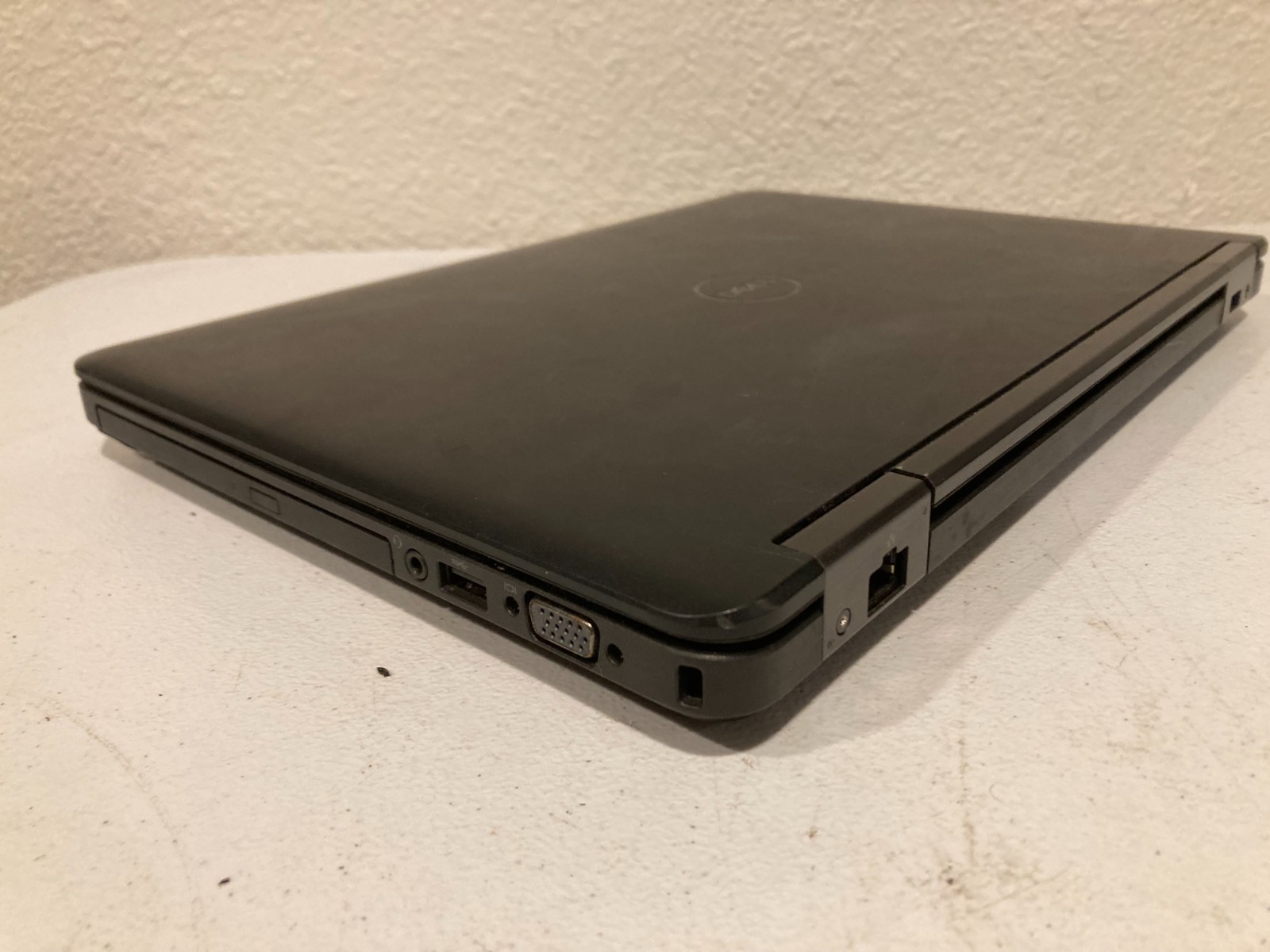 Dell Latitude E5440 14″ Laptop i5-4310U 2GHz 8GB RAM 500GB HDD WiFi HDMI Fedora