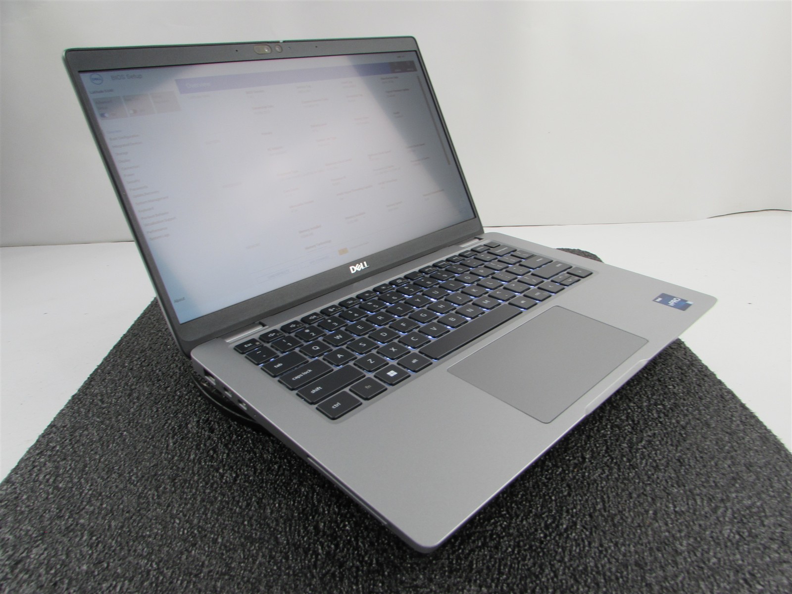 DELL LATITUDE 5340 1920X1080 FHD CORE I5-1345U 512GB SSD 16GB RAM NO O.S