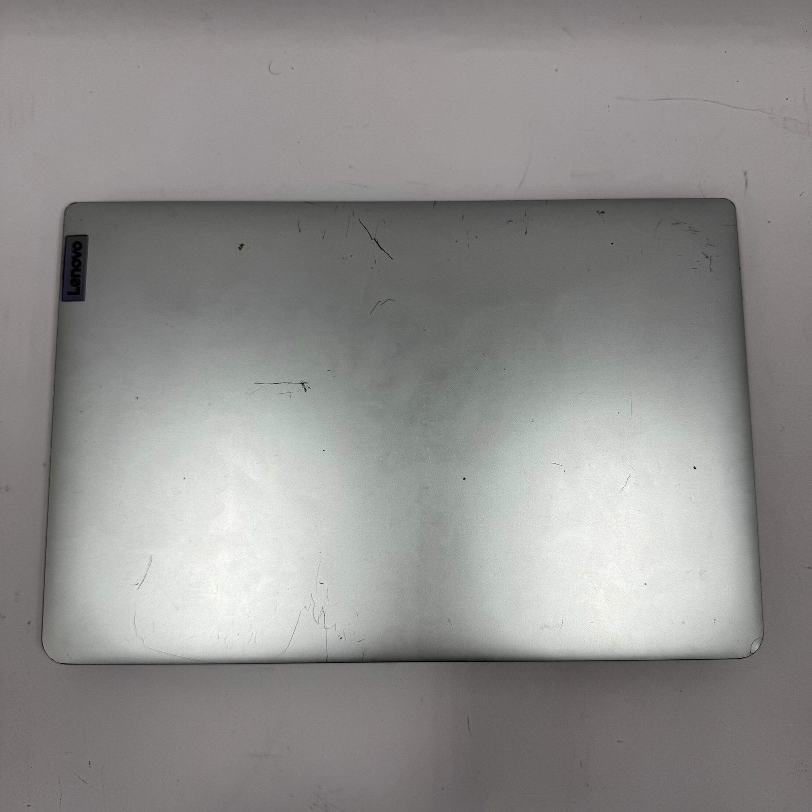 Lenovo IdeaPad 1 82V6 13.3″ Celeron N4020 1.1GHz 4GB RAM 64GB SSD