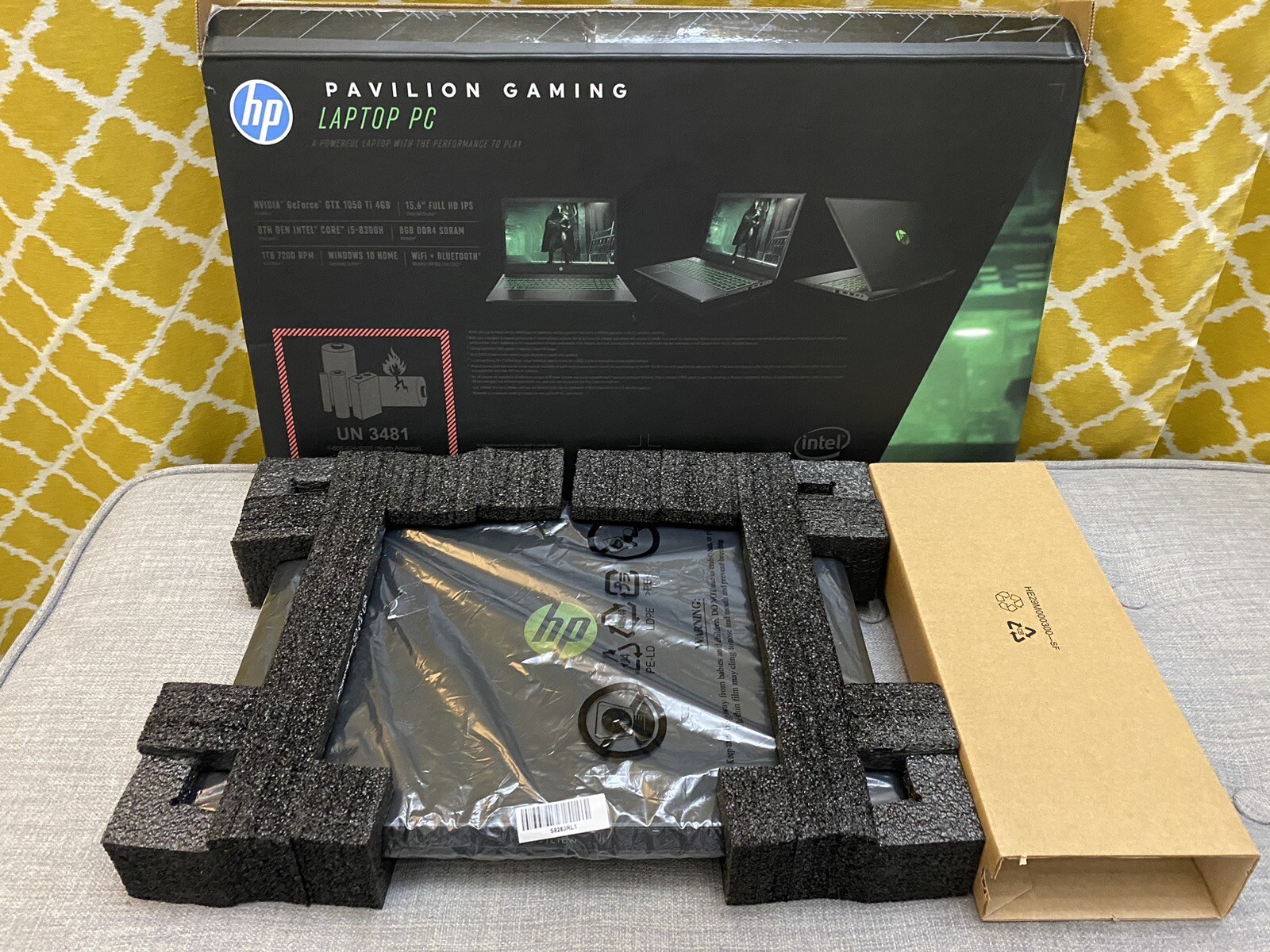 HP Pavilion Gaming Laptop 15.6″, Intel Core i5-8300H, NVIDIA GF GTX 1050Ti 🎁