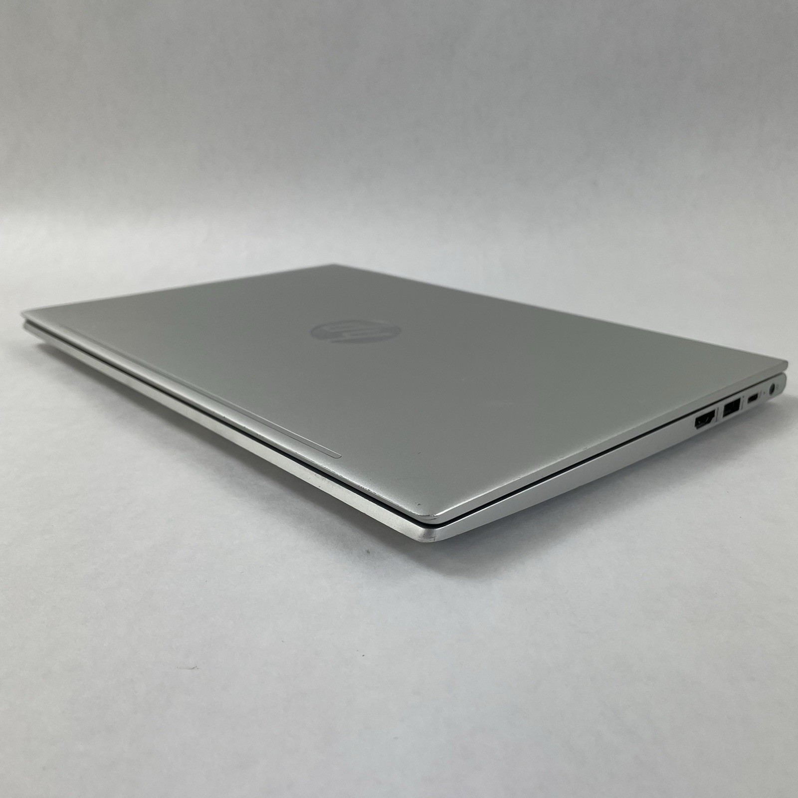 HP ProBook 630 G8 13.3″ i7-1165G7 2.80 GHz 8 GB RAM No SSD/OS/AC – Dents