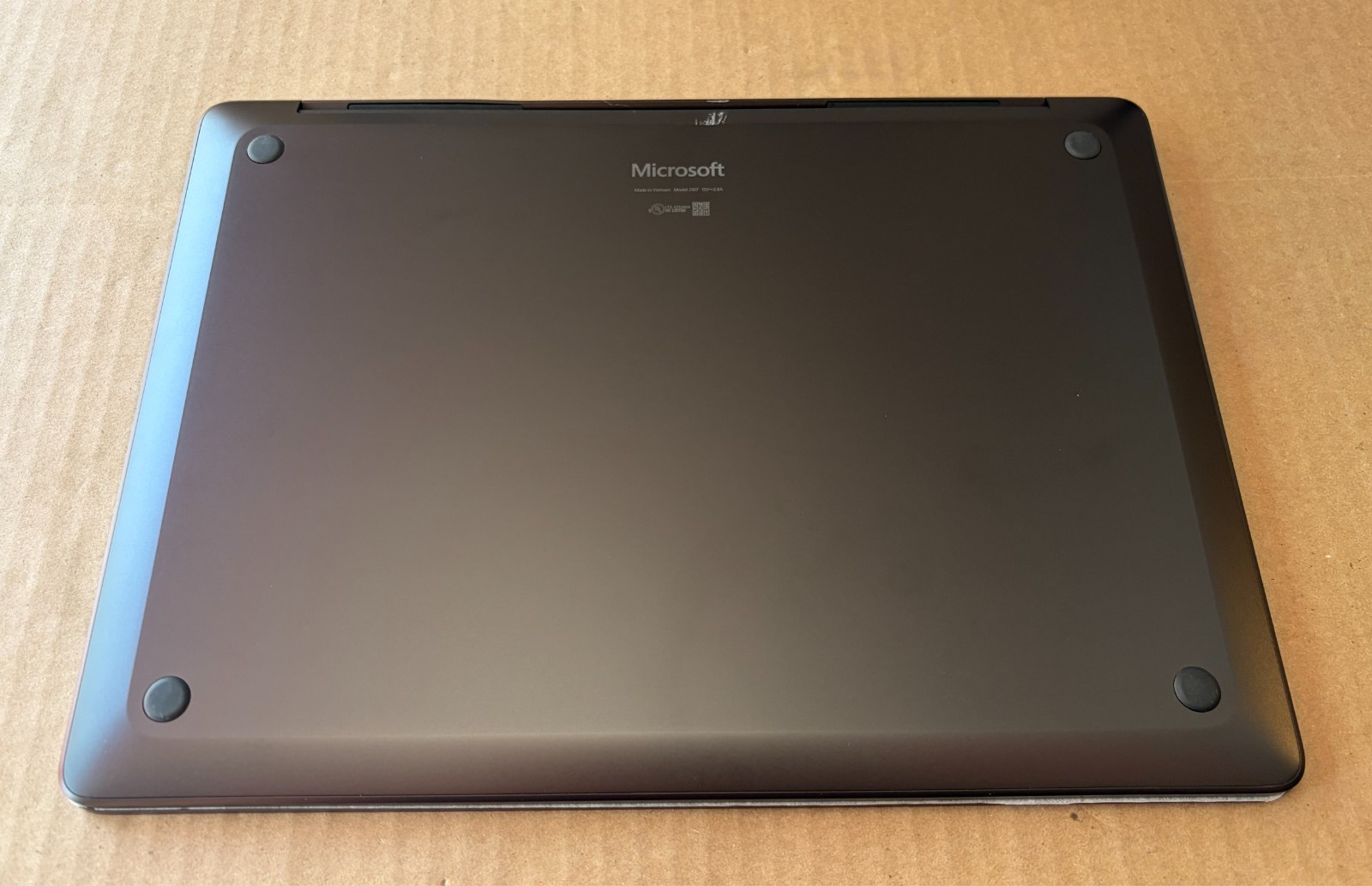 Microsoft Surface Laptop 8 13.8″ Touch Core Ultra 5-335 16GB 512GB Windows 11Pro