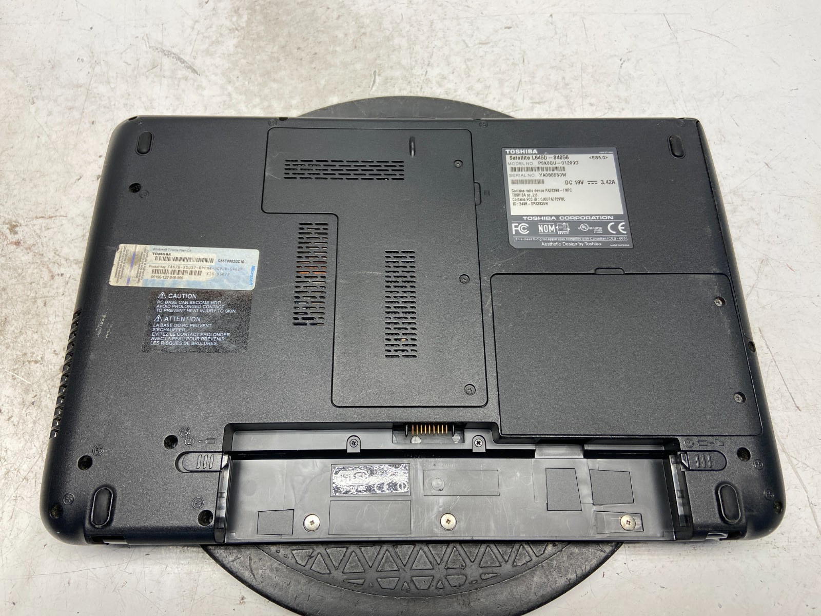Toshiba Satellite L645-S4056 AMD Turion II P540 2.4GHz 4 GB NO HDD