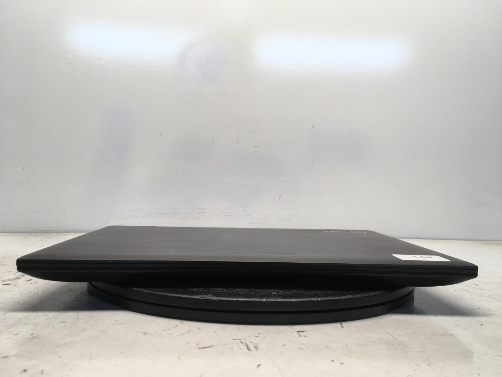 Toshiba Satellite E45W-C4200 Intel i3-5015U 2.1GHz 6 GB NO HDD