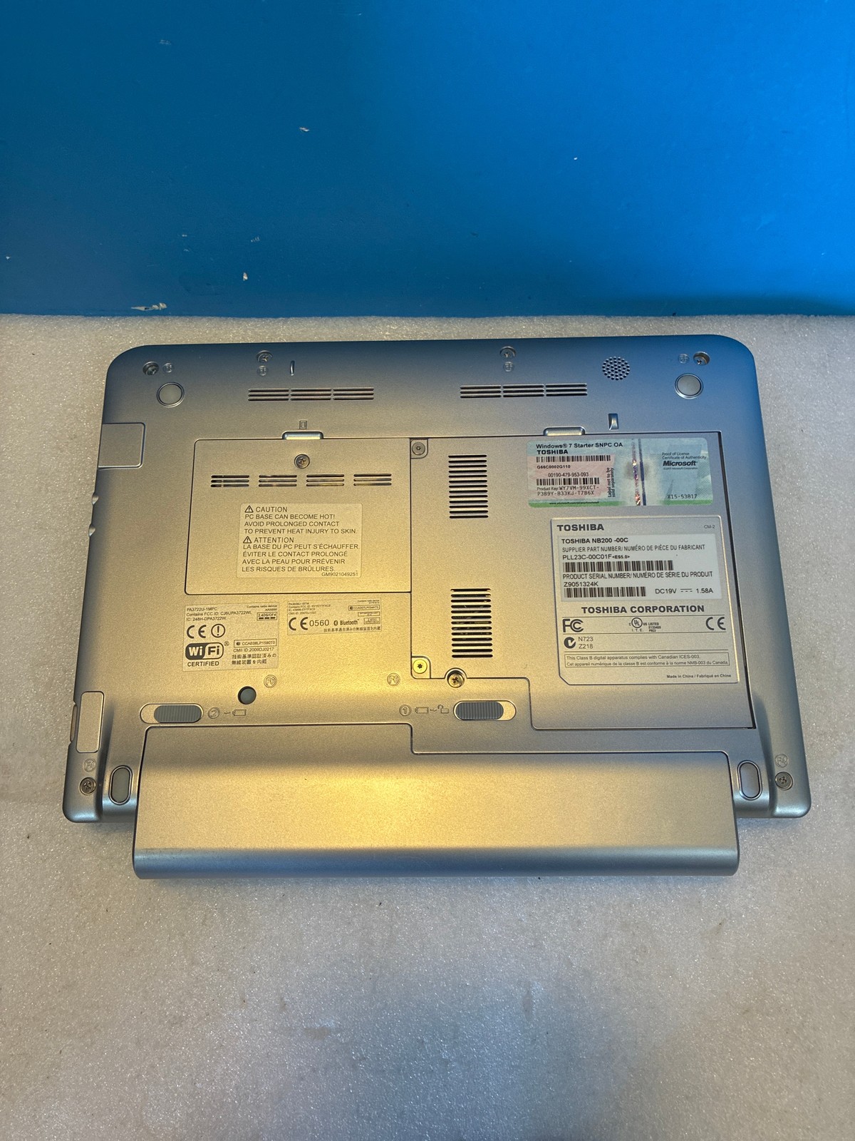 Grade A 🔥 Toshiba NB200-00C 10.1 inch Atom N280 2GB 250G HD Win 7 + Ac adapter