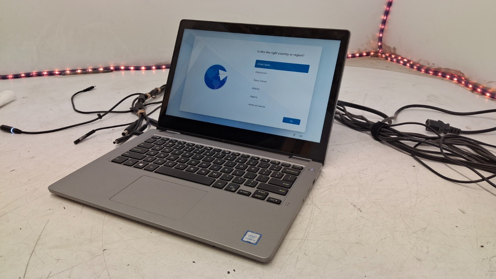 Dell Latitude 3310 2-in-1 Laptop (i5-8365U, 16GB RAM, 256GB SSD) NO PERIPHERALS