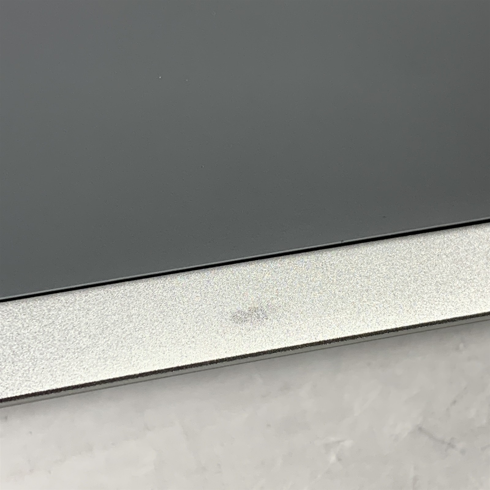 Microsoft Surface Laptop Go 2 12.4″ i5-1135G7 2.4GHz 16GB 256GB NVMe SSD – Win11