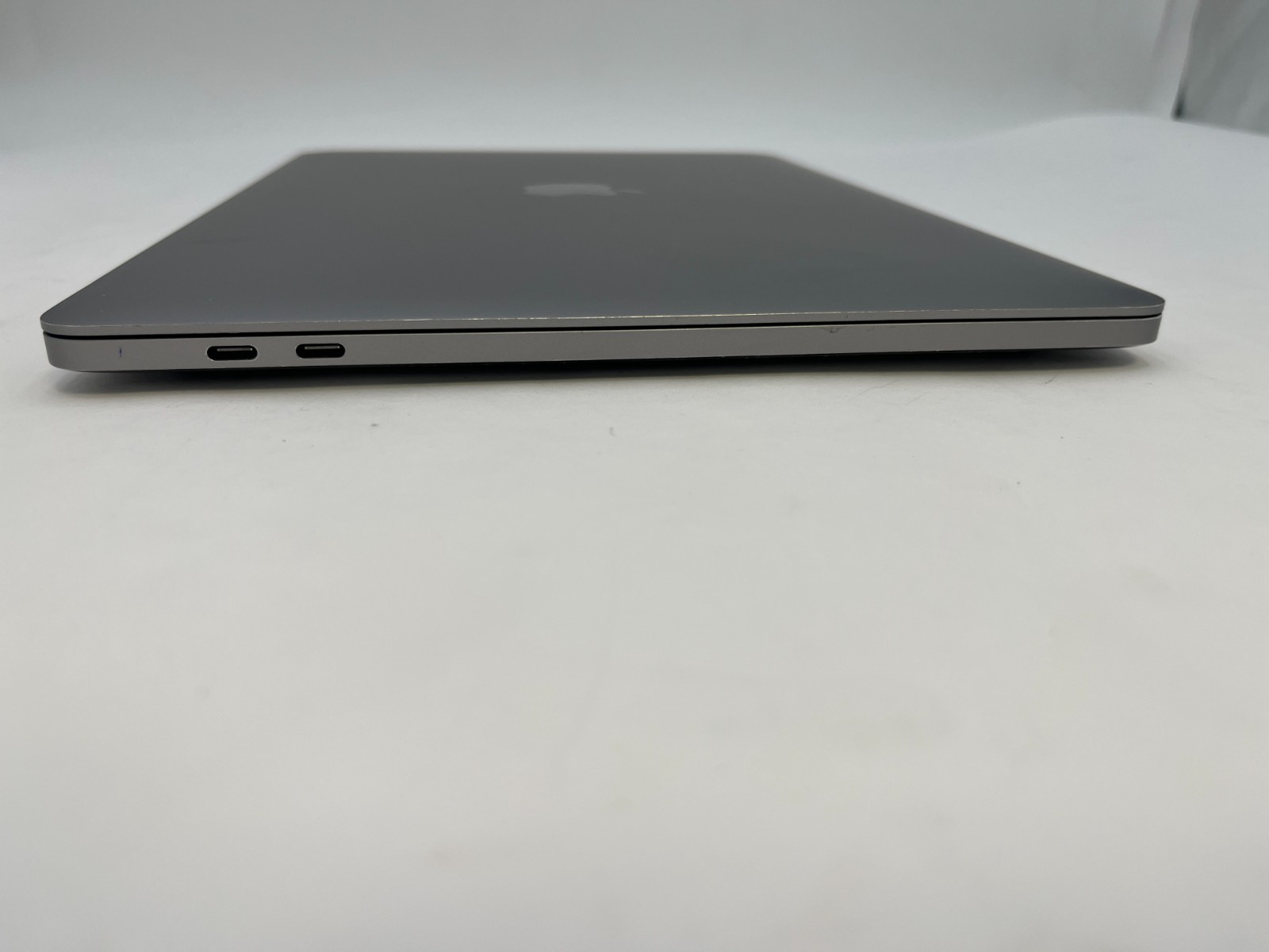 APPLE A2251 13″ MACBOOK PRO 2020 CORE i5 2.0 GHz 16GB DDR4 500GB TAHOE MWP72LL