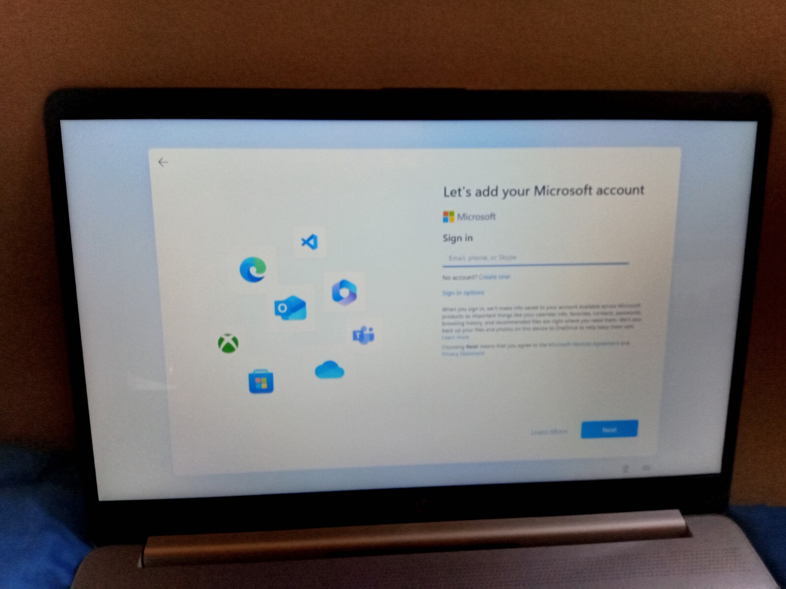 HP 15-ef2044nr 15.6″ Laptop Touch AMD Ryzen 5-5500U 8GB DDR4 RAM 256GB SSD