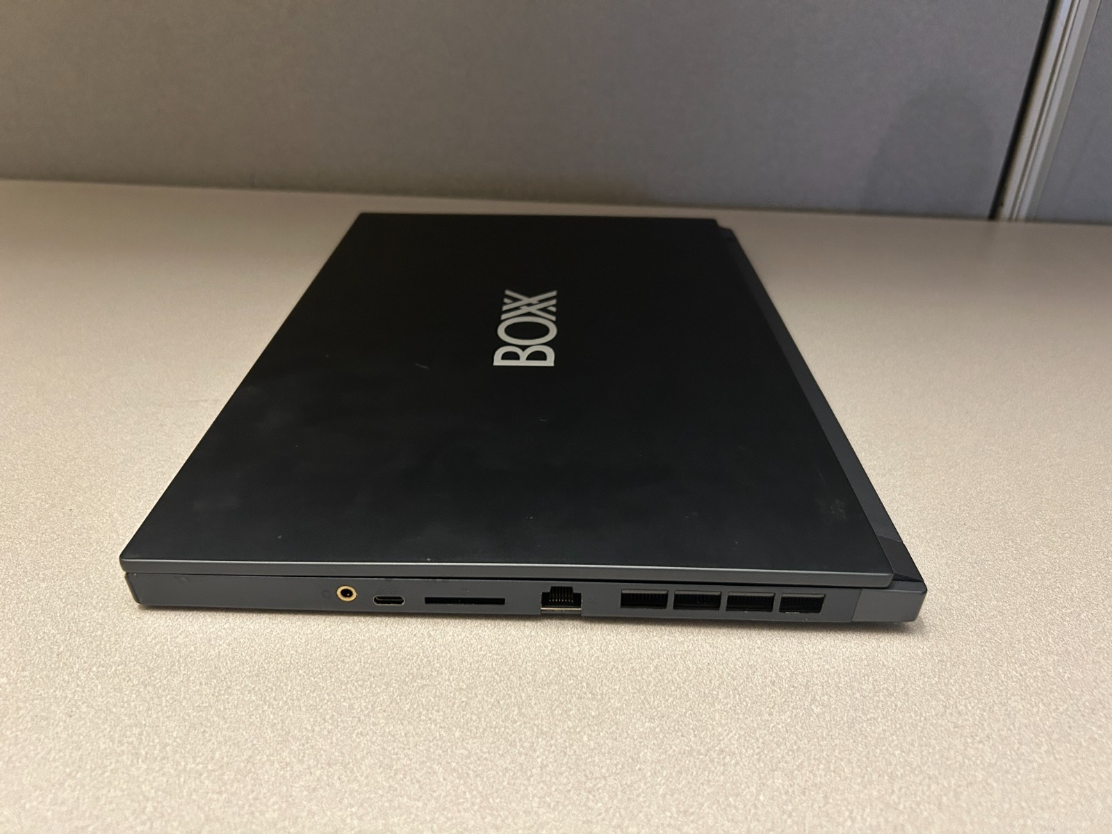 BOXX GoBOXX G2521 15″ i7-10875H 64GB RAM Quadro RTX 3000 No SSD As-Is Laptop