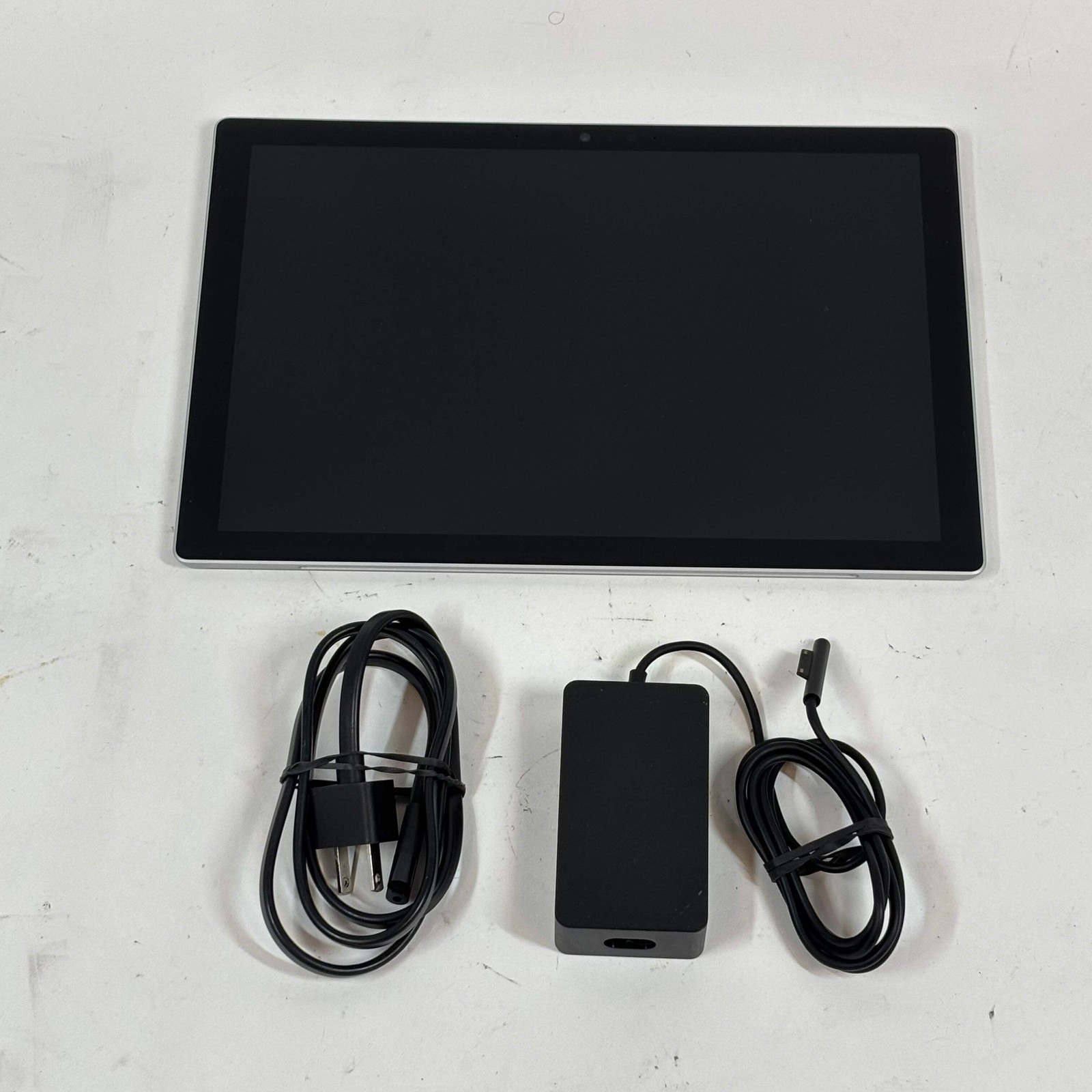 Microsoft Surface Pro 7+ 1960 12.3″ i5-1135G7 2.4GHz 8GB RAM 128GB SSD