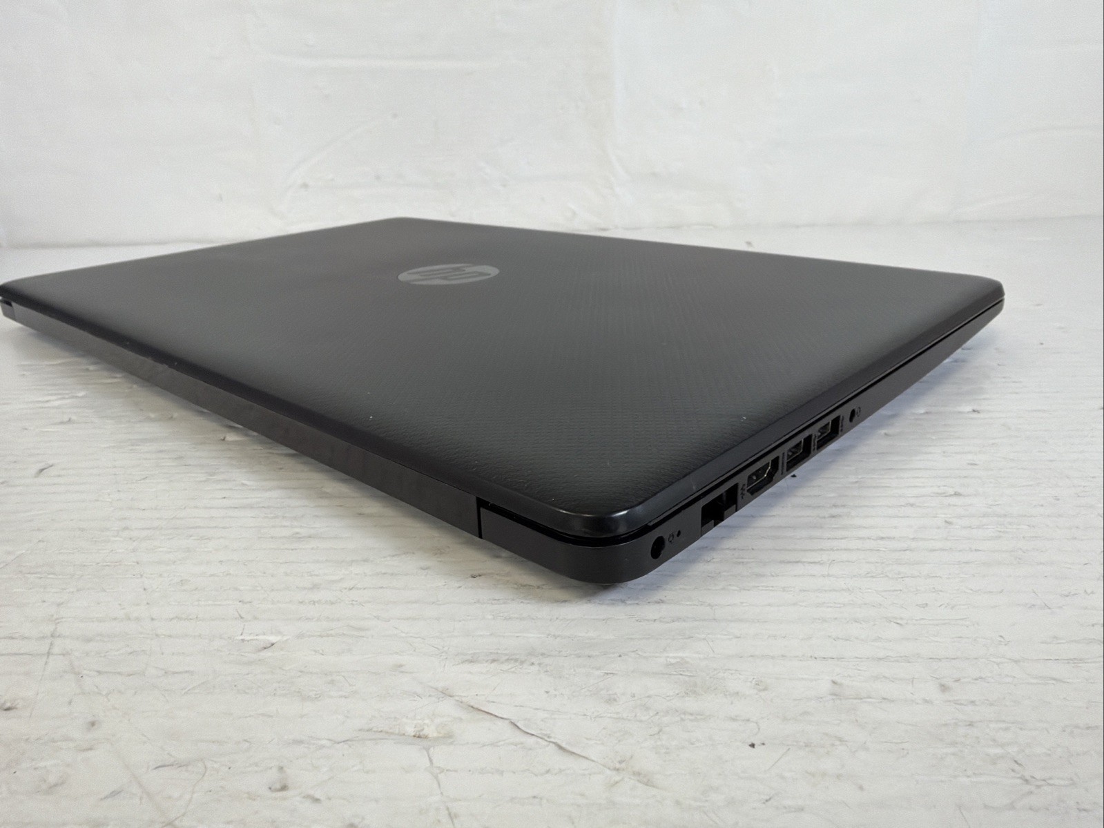 HP Laptop 17-by3613dx, Intel Core i5-1035G1 @ 1GHz, 31GB RAM NO SSD/OS -Good Bat