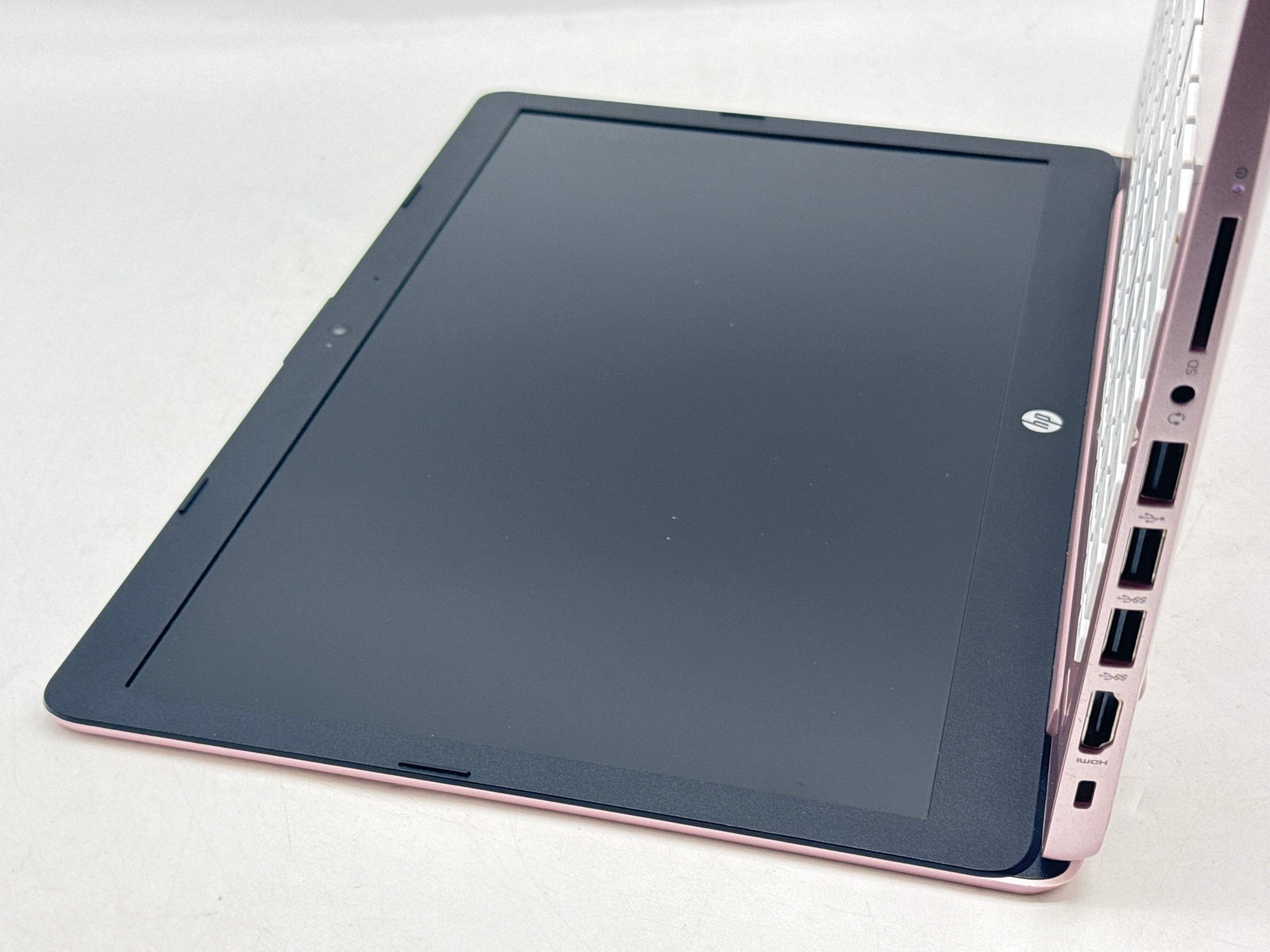 HP Stream 14-ds0080nr 14″ AMD A4-9120e 4GB 64GB eMMC Pink