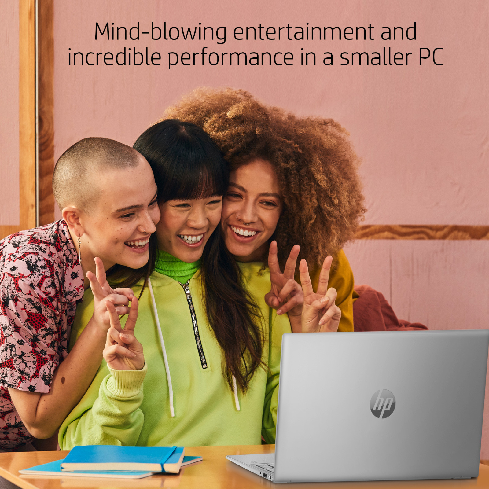 HP Pavilion Laptop 15.6″ Ryzen 7 12GB RAM & 256GB SSD Touch Backlit Office 2024