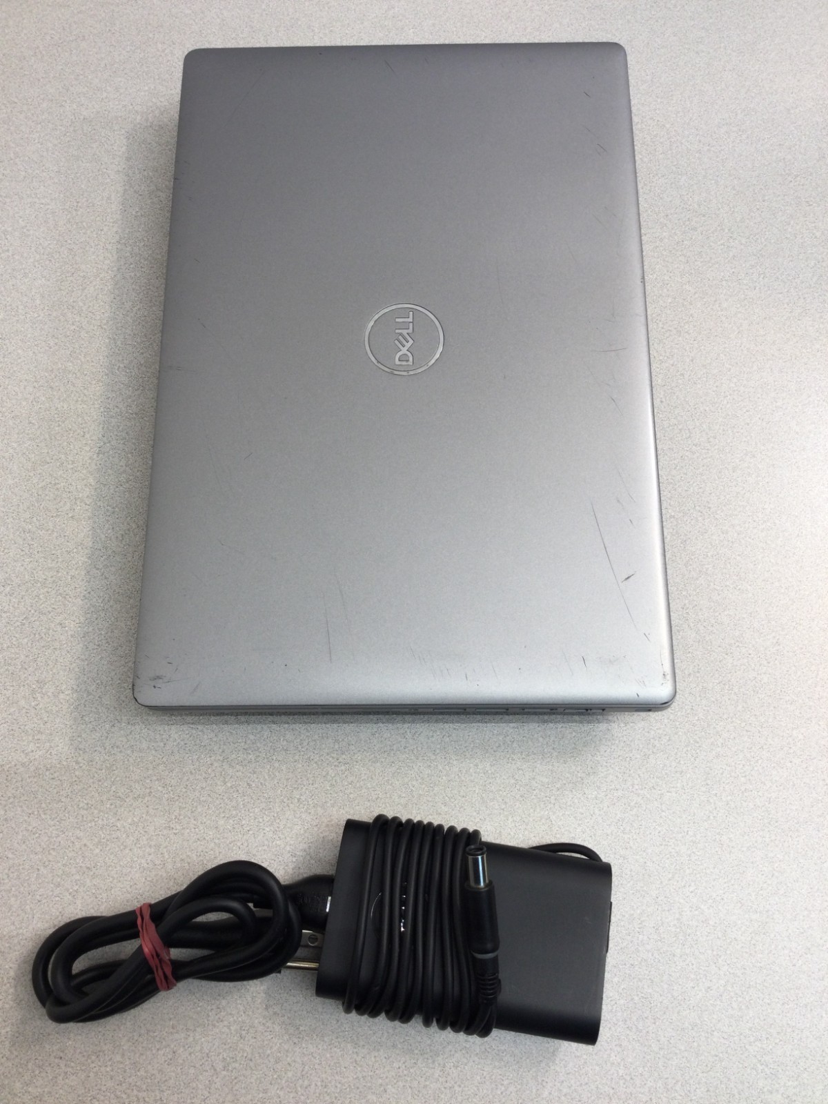 DELL latitude 5410 14” core i5 10th gen 1.70ghz 16GB RAM 128 GB SSD !!!READ!!!