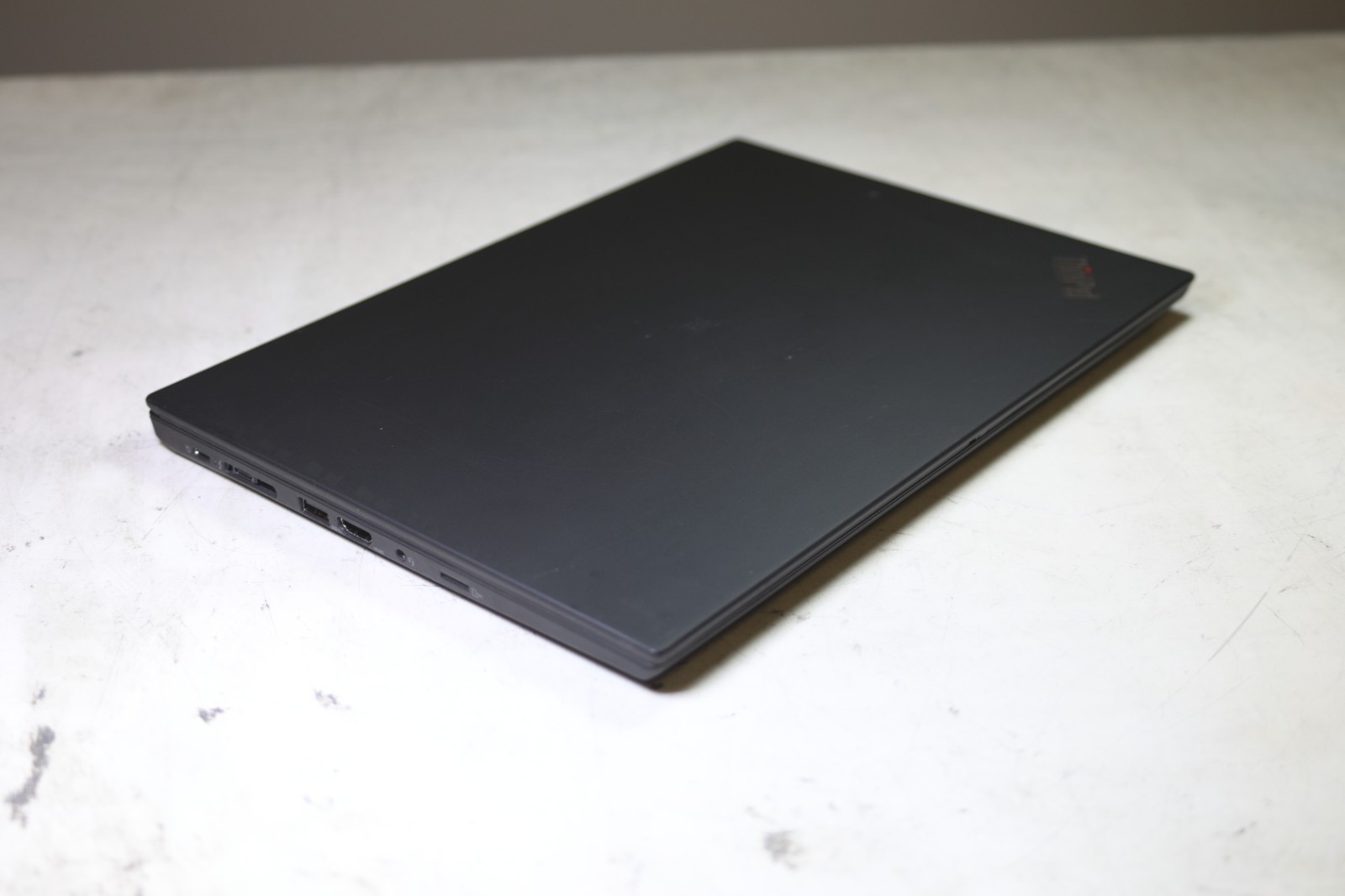 ThinkPad T490 Intel(R) Core(TM) i7-8565U CPU @ 1.80GHz-16GB RAM-512GB NVMe-NO OS