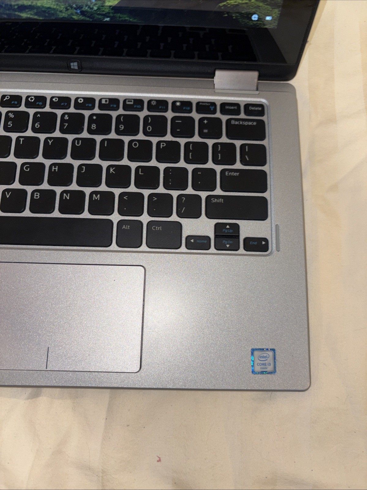 Dell Inspiron 11 3153 2-in-1 Touchscreen Laptop Intel i3 11.6″ Silver/Blue