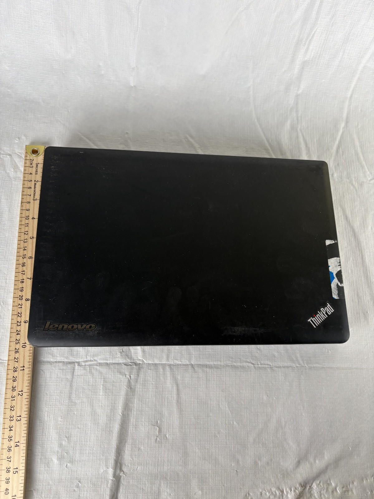 LOT OF 7 LENOVO THINKPAD E530 Laptop w/ Core i3 2.20 GHZ No HD/Battery Untested