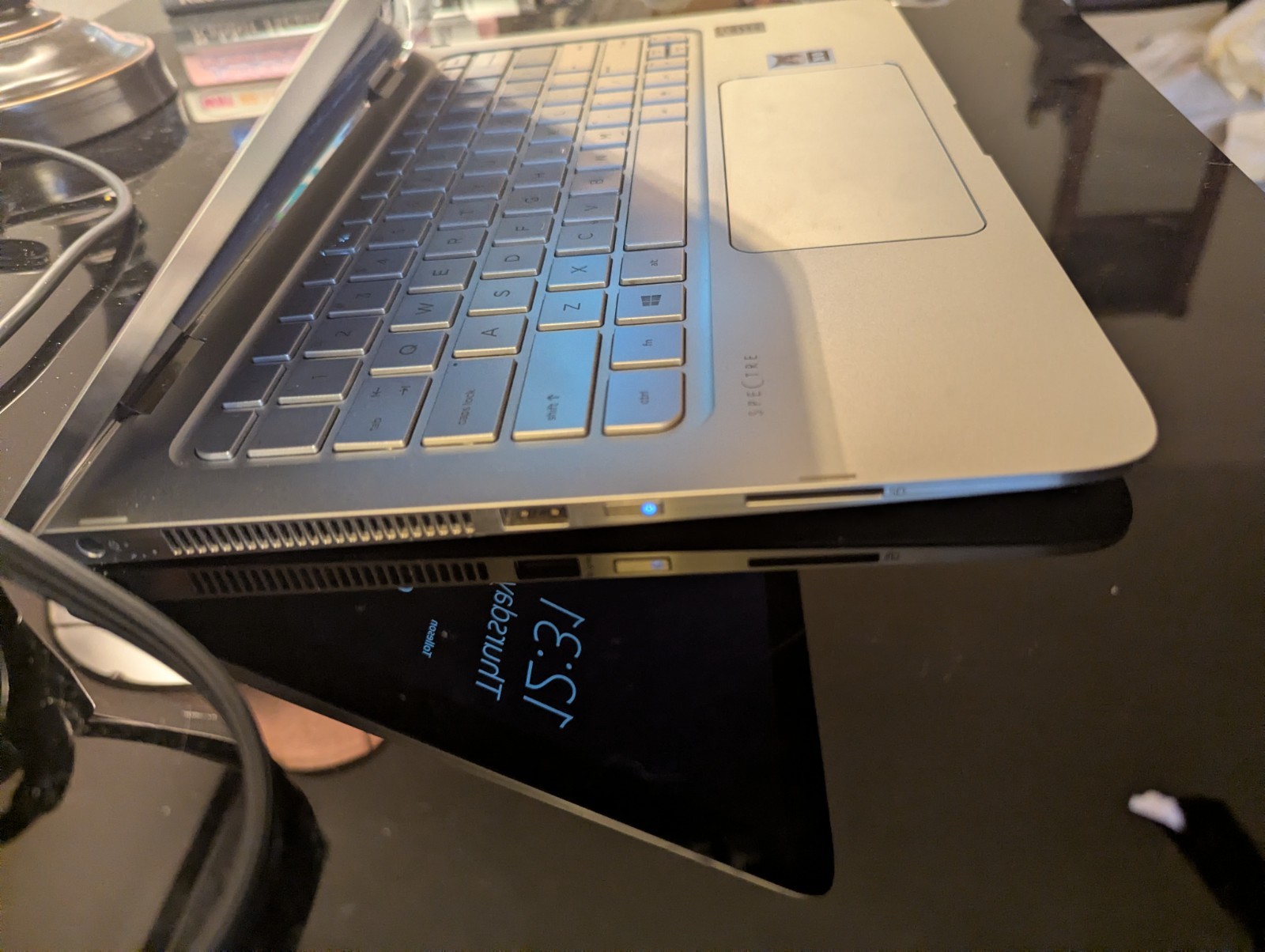 Great Condition HP Spectre 13 240GB SSD Intel i5 5200U 2.2 GHz 8GB Laptop Silver
