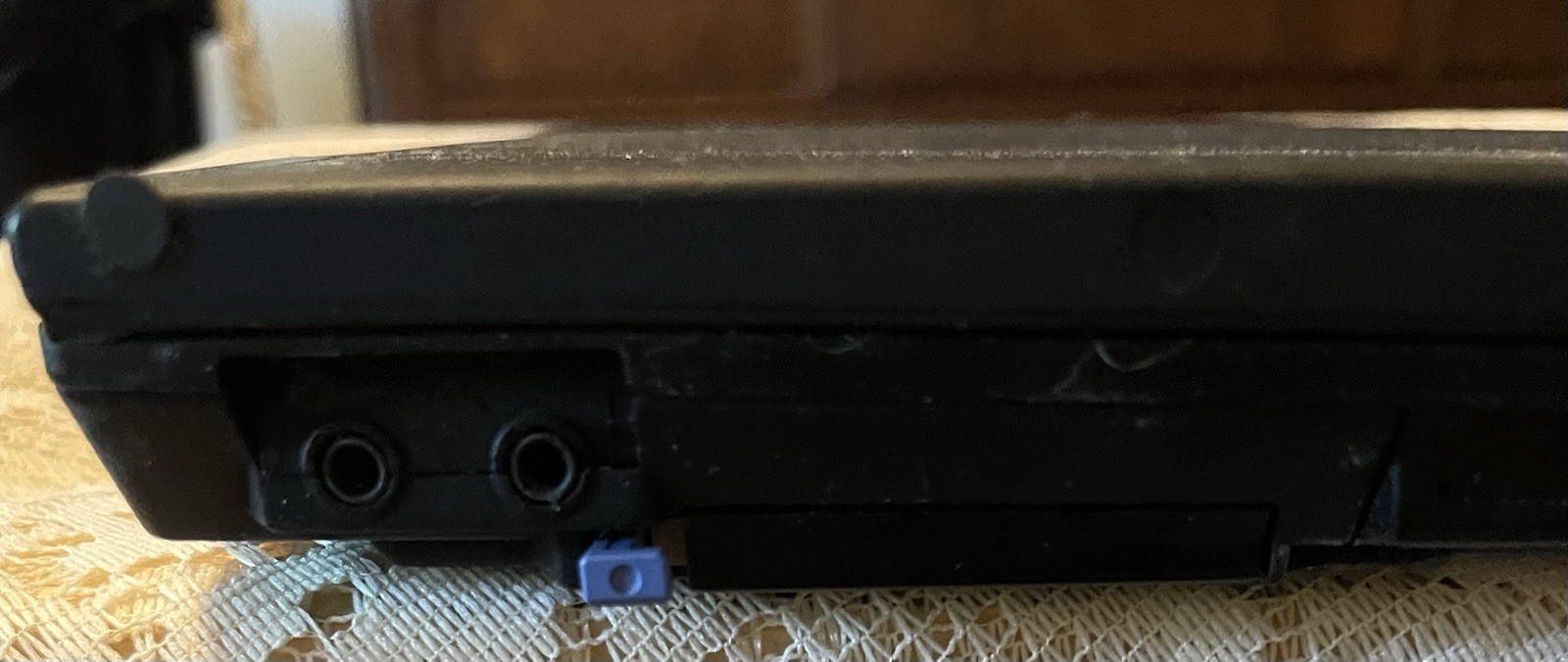 Vintage IBM Thinkpad X22, Pentium III 800 MHz, 640 MB RAM MAXED, 20GB HDD, Boots