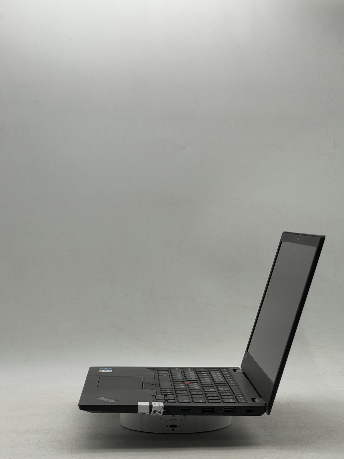 Lenovo ThinkPad L13 (Gen 2) 13.3″ i5-1135G7 8GB 256GB No *OS* Read