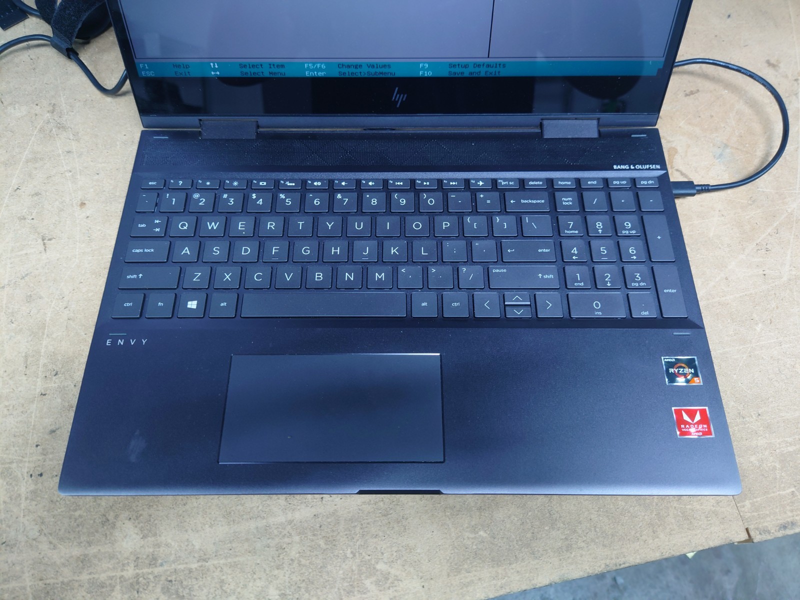 HP Envy x360 15m-cp0011dx 15.6″ FHD Ryzen 5 2500U 8GB RAM No Battery/OS/SSD