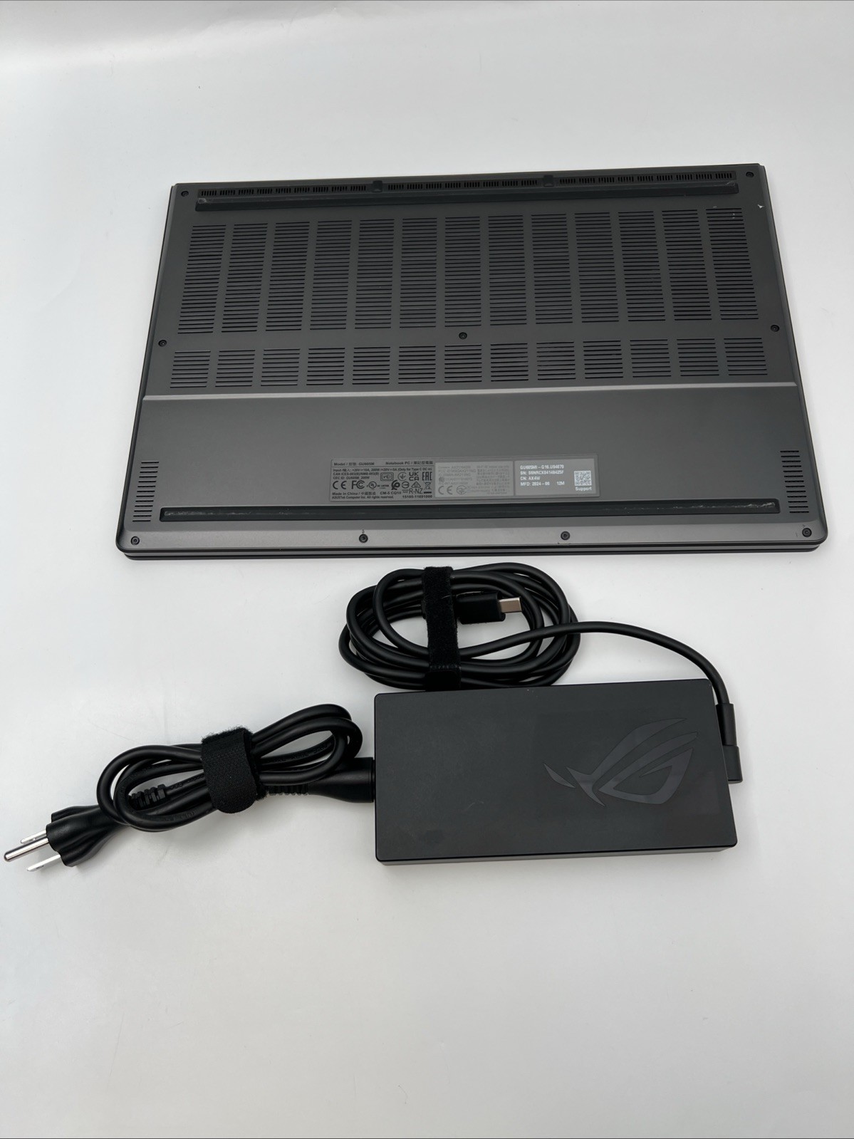 ASUS ROG Zephyrus G16 16″ OLED QHD 240Hz Ultra 9 16GB RAM 3TB SSD RTX 4070 W11H