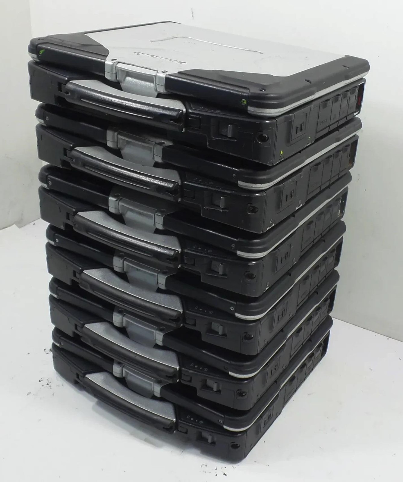 Lot of 6 Panasonic Toughbook CF-31 Core i5-3340M 2.7GHz 4GB – No HDD