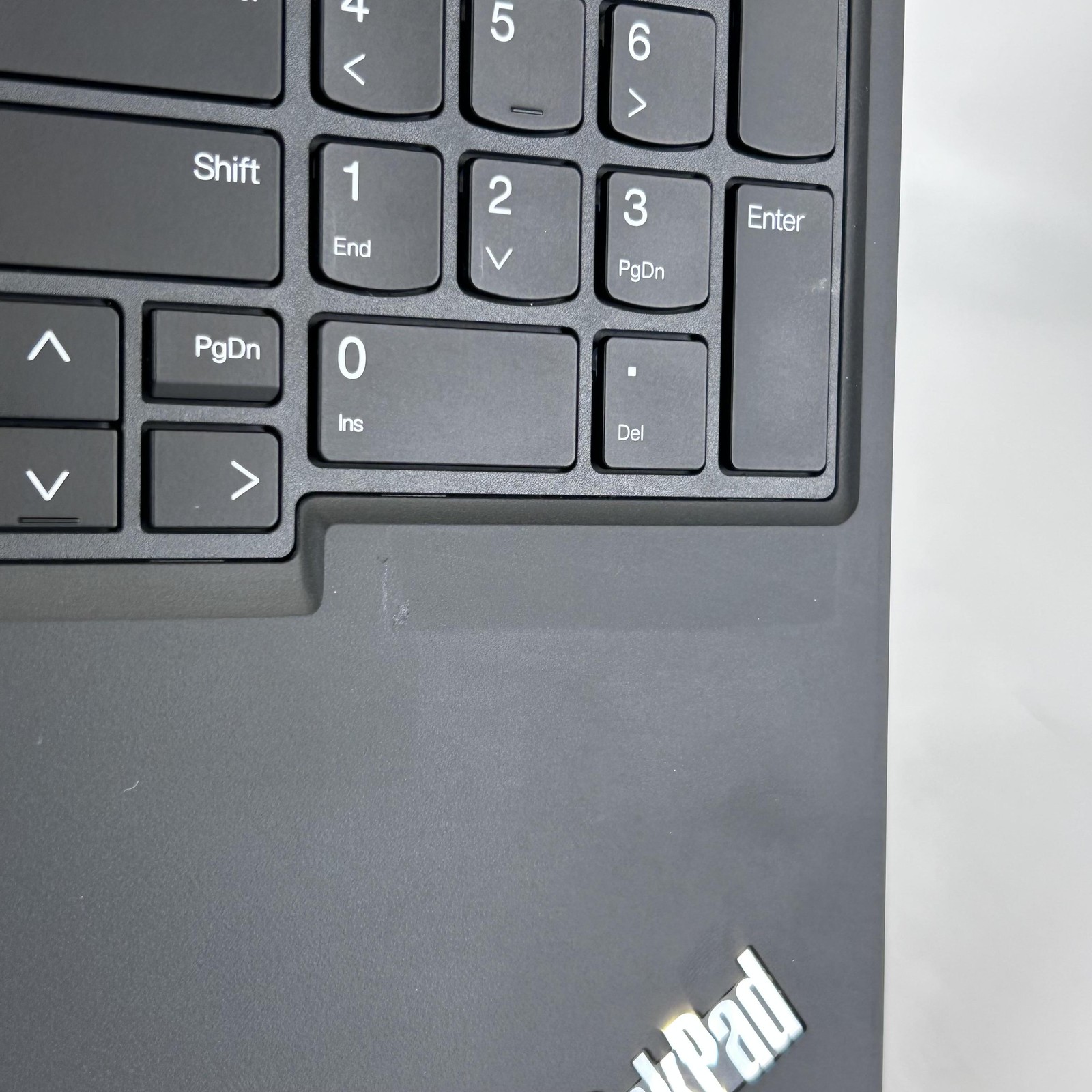 Lenovo ThinkPad P16s Gen 2 FHD+ 2.2 GHz i7-1360P 16GB 512GB SSD RTX A500