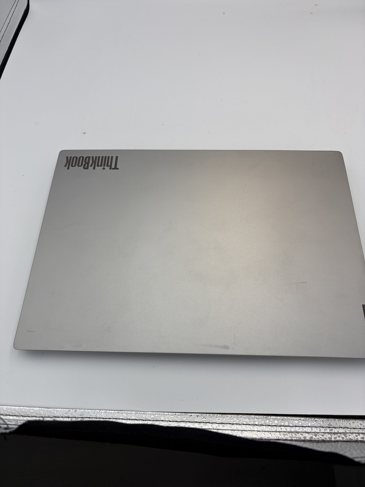 Lenovo ThinkBook 14 IML (2019) Intel(R) Core(TM) i5-10210U CPU @ 1.60GHz 8GB RAM
