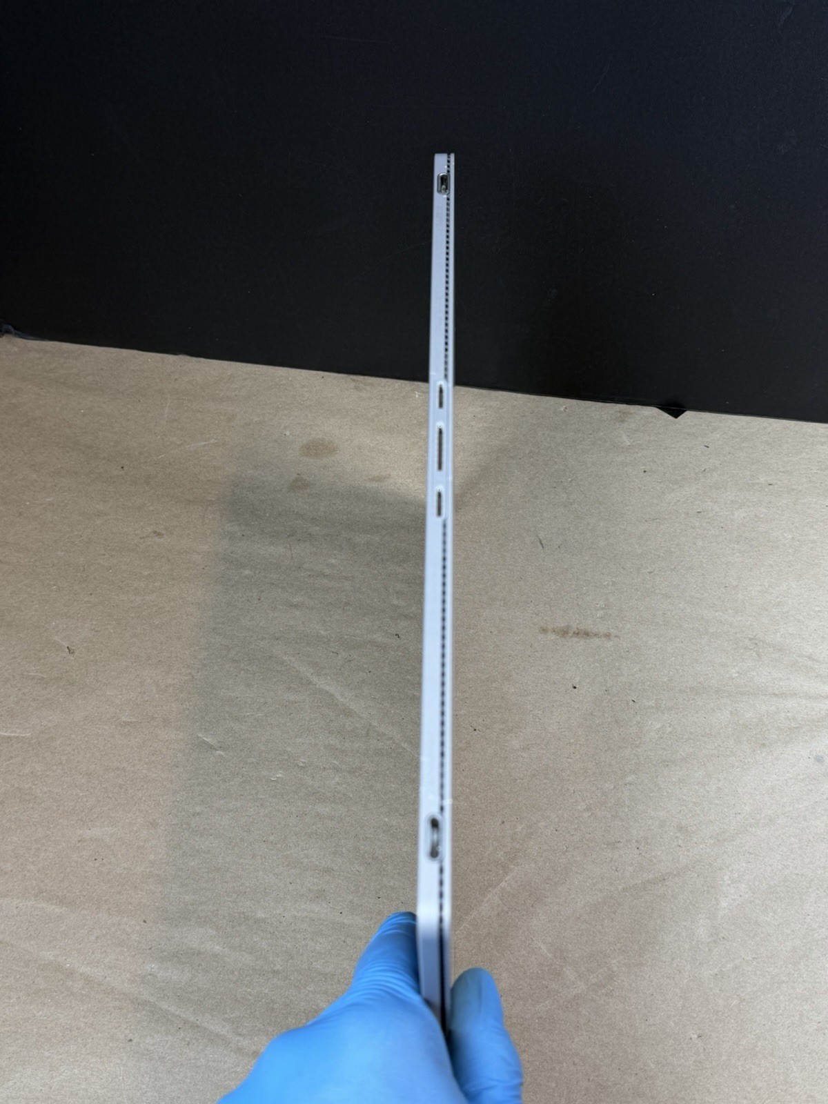 Microsoft Surface Book 2 1832 Monitor Only Works should beat the monitor
